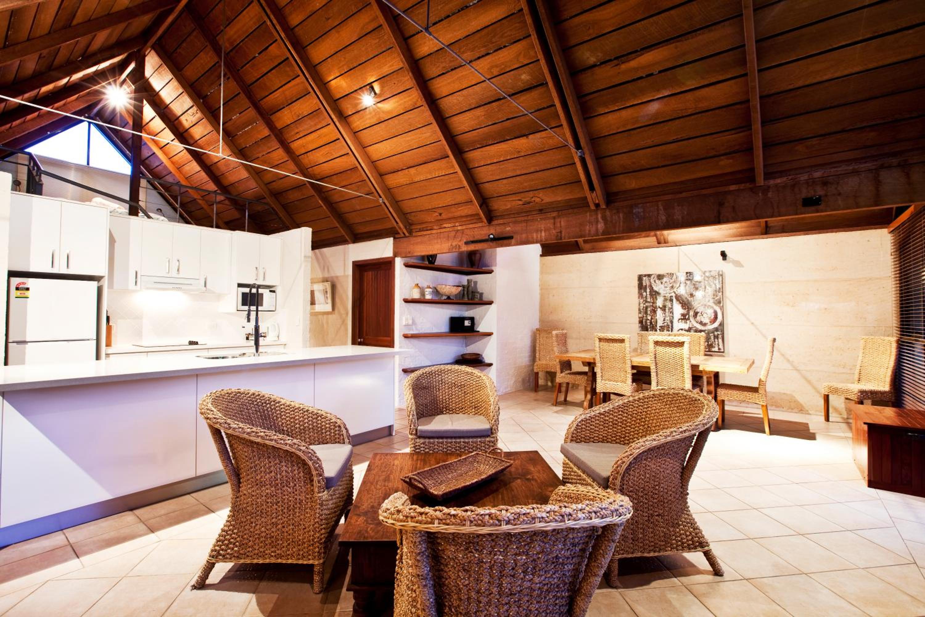 Whalers Cove Villas