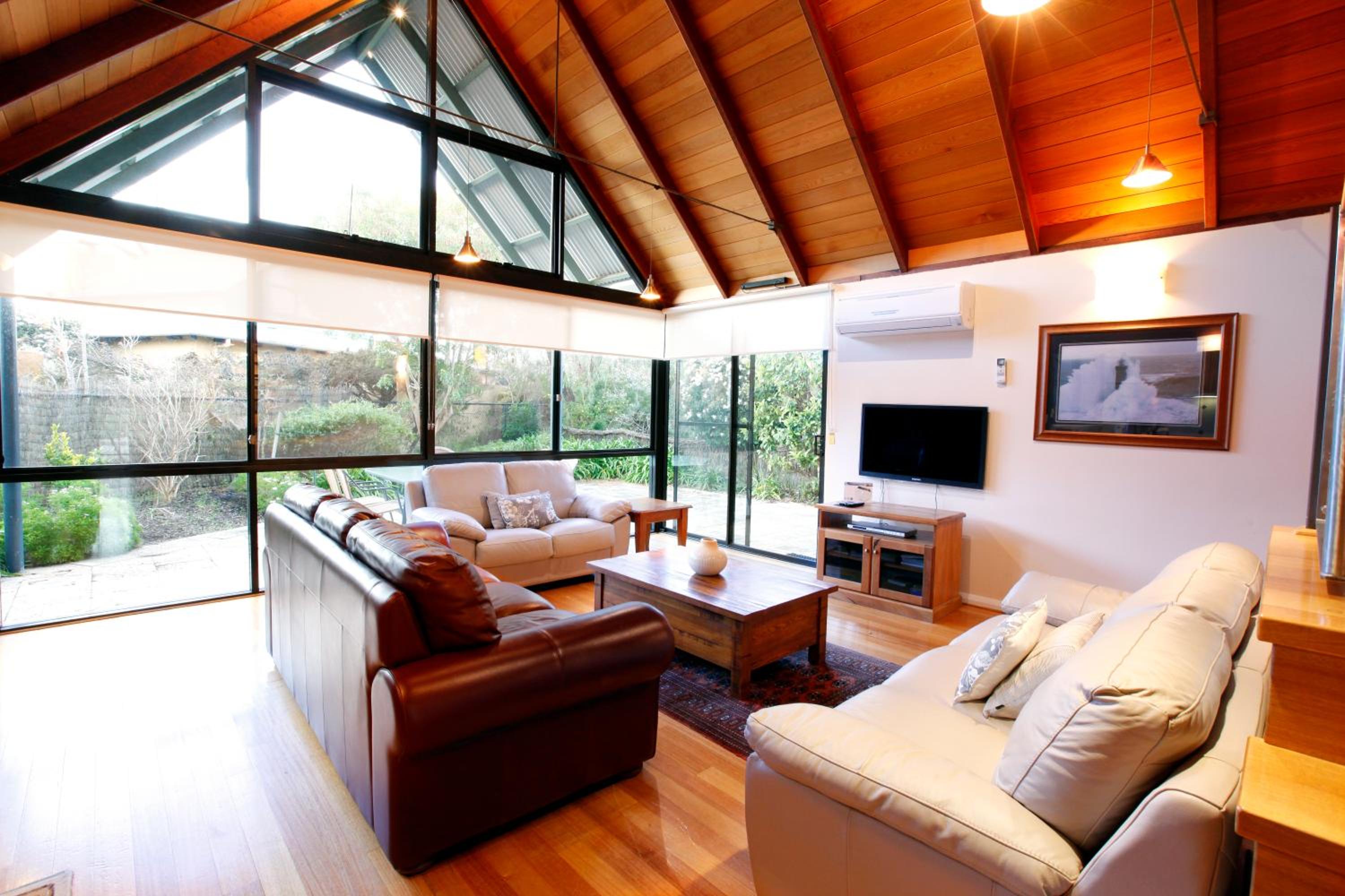 Whalers Cove Villas