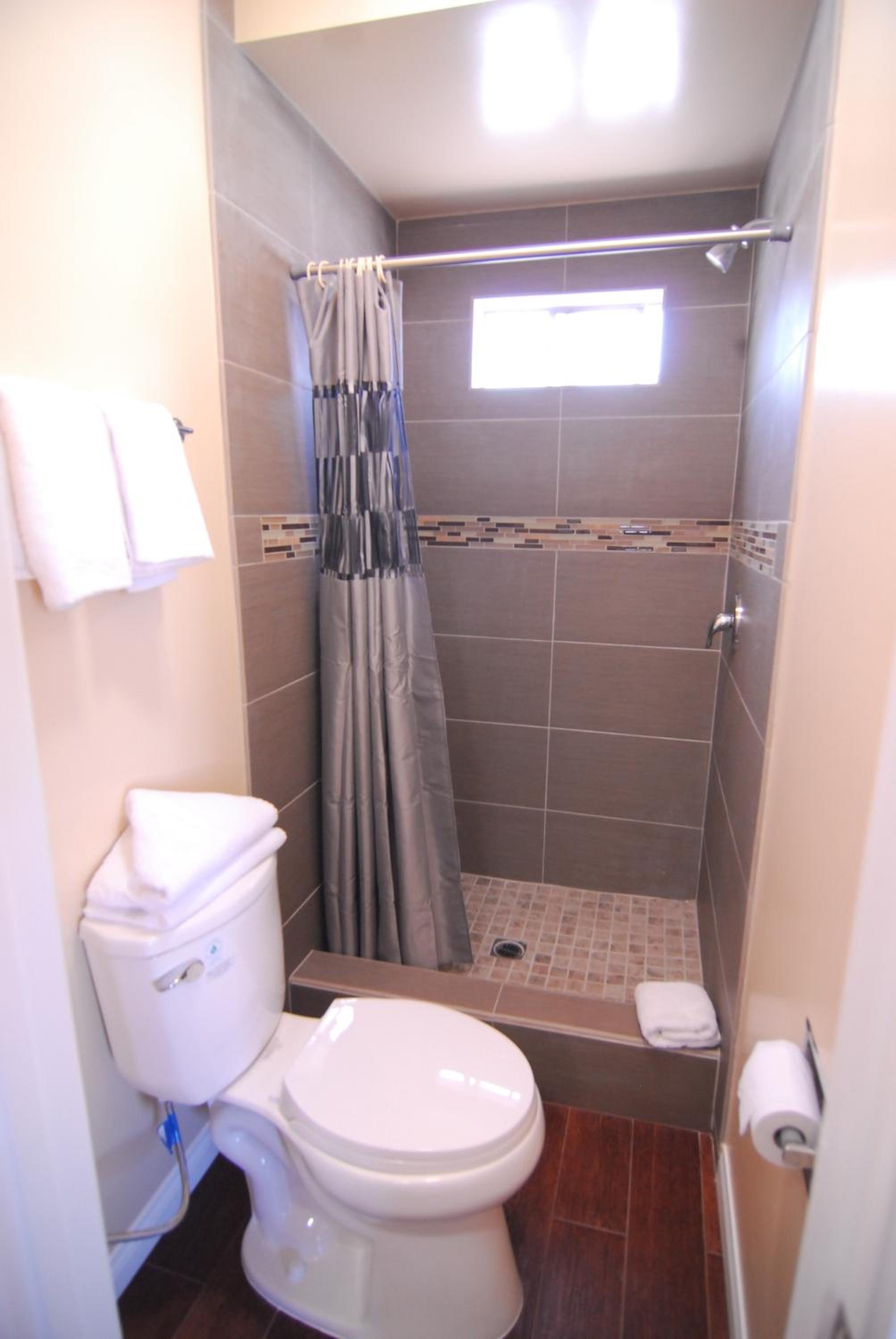 Los Angeles Vacations - Studio City Inn - Near Universal Studios Hollywood - Property Image 17