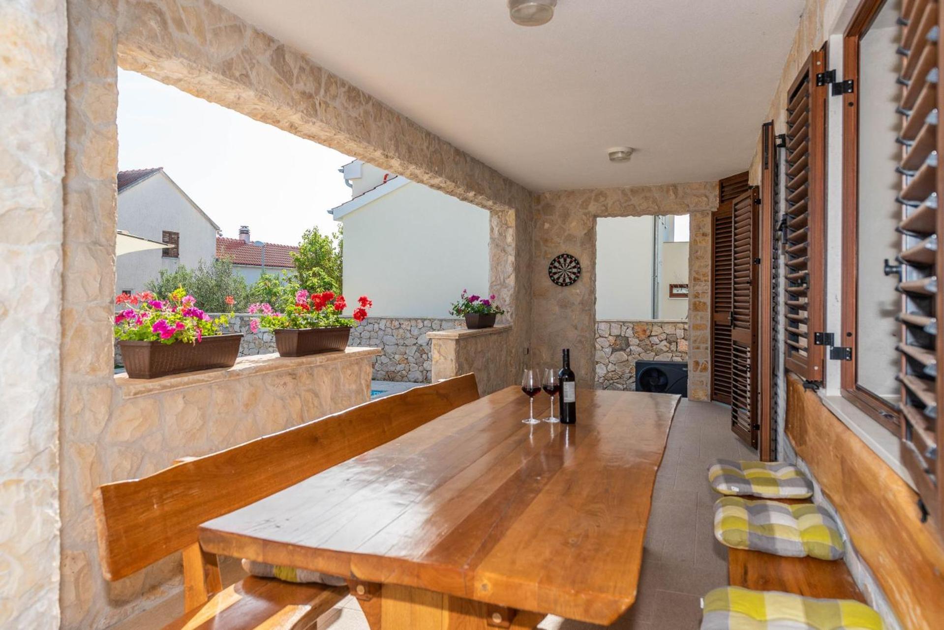 Villa Kirsten with heated pool, jacuzzi and sauna - by TA Leut Agency view 4