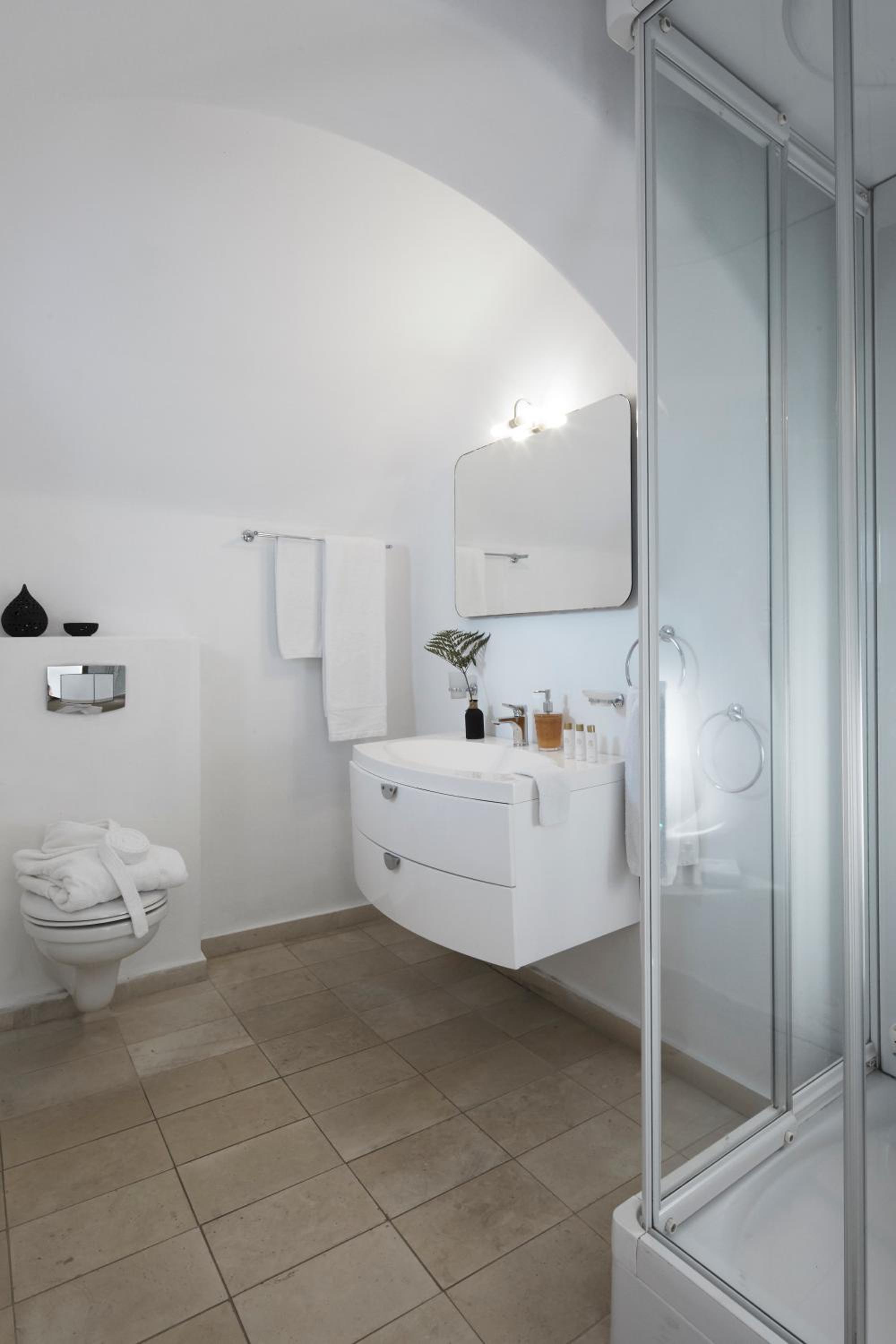 Santorini Princess Presidential Suites