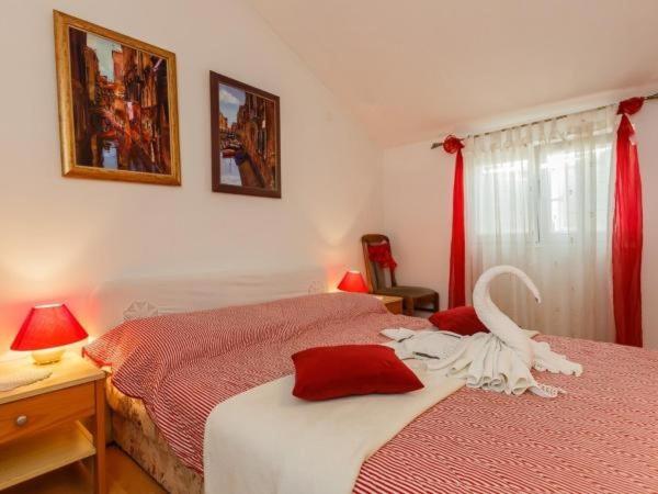 Apartments Roda