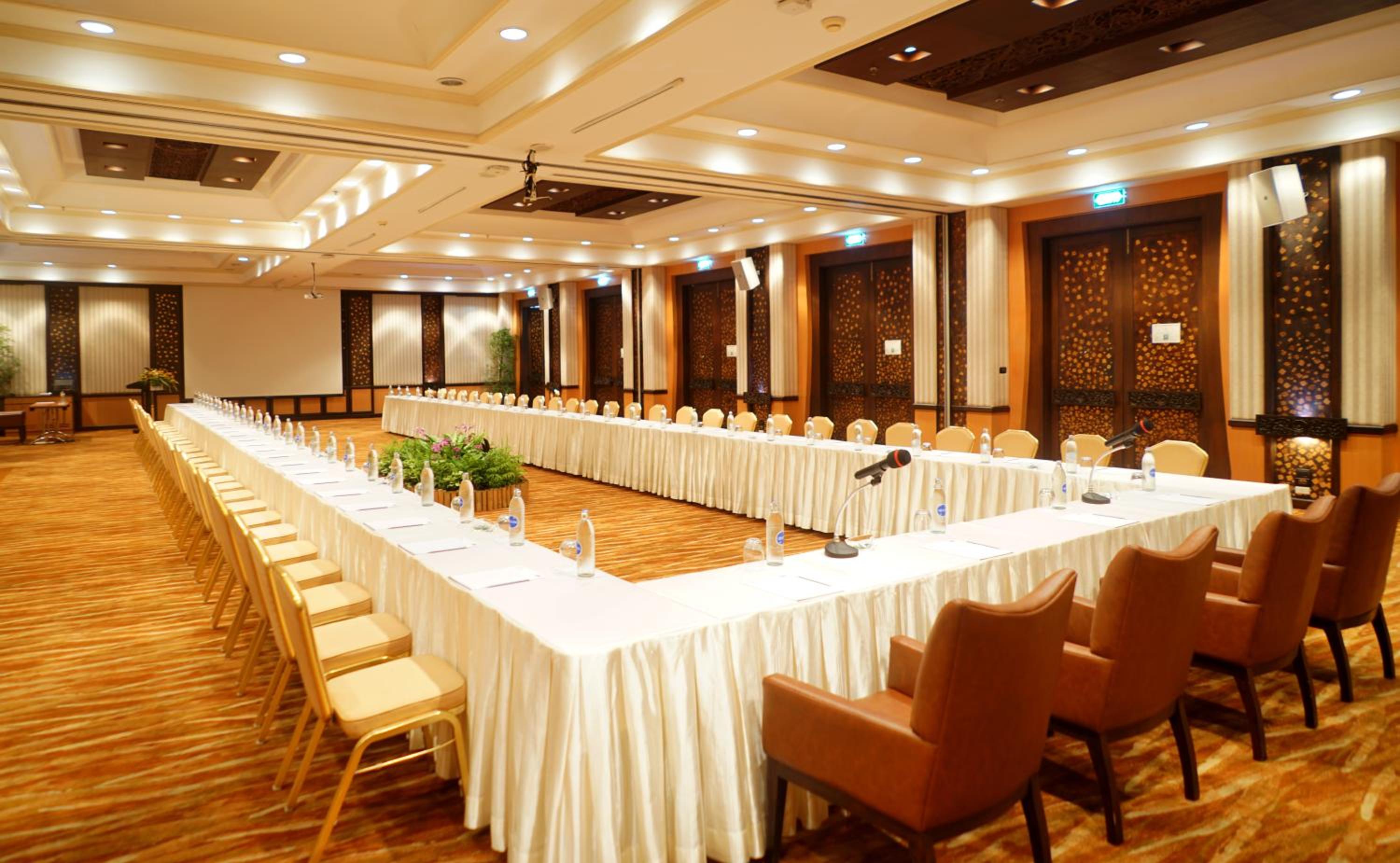 meeting & event spaces