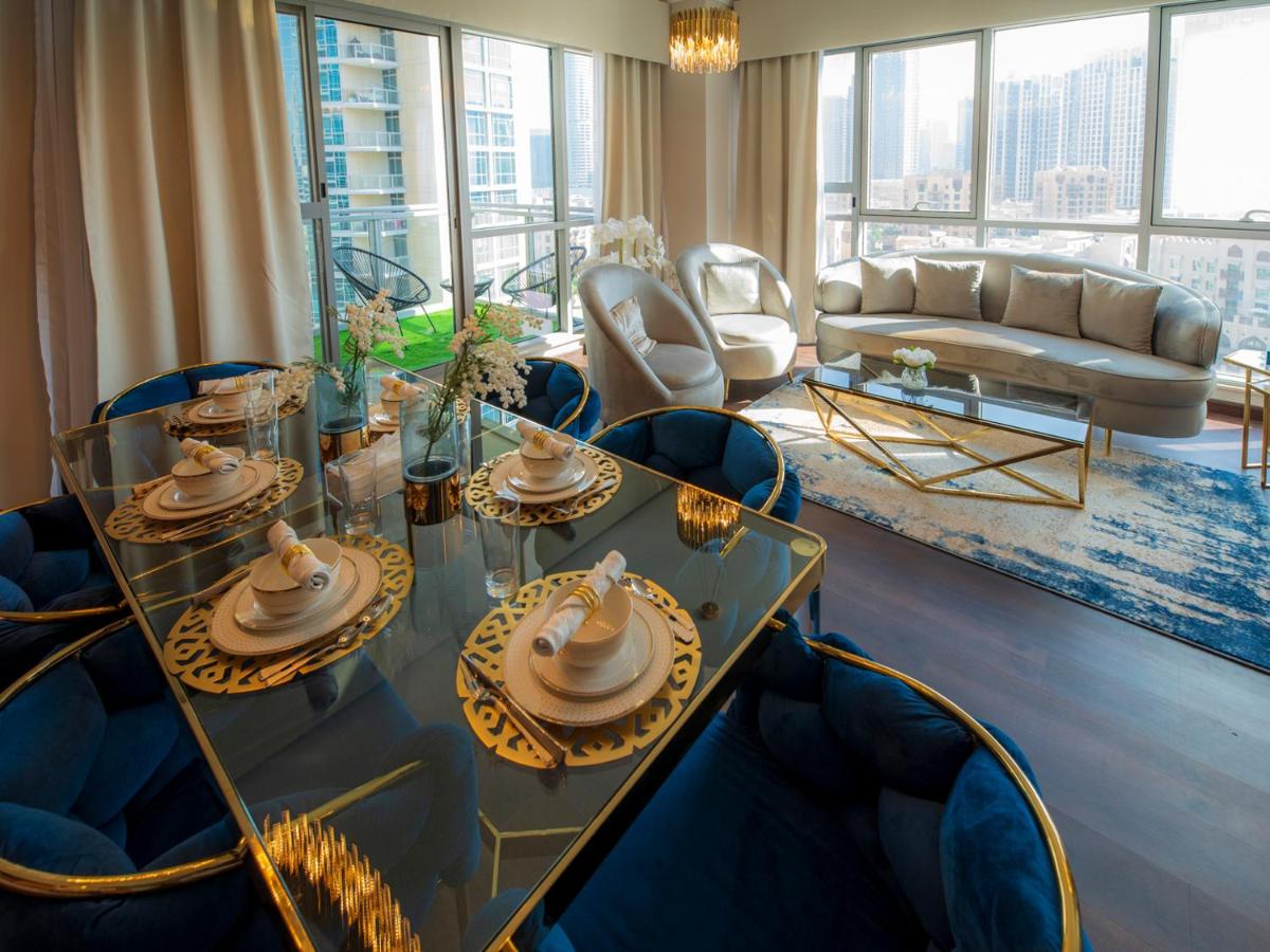 FIRST CLASS 2BR with full DUBAI DOWNTOWN SKYLINE view
