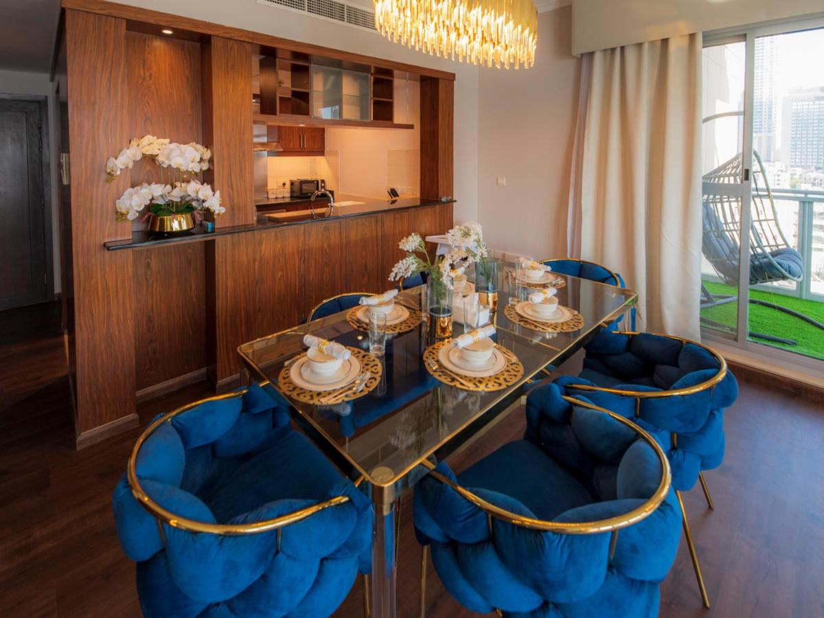 FIRST CLASS 2BR with full DUBAI DOWNTOWN SKYLINE view