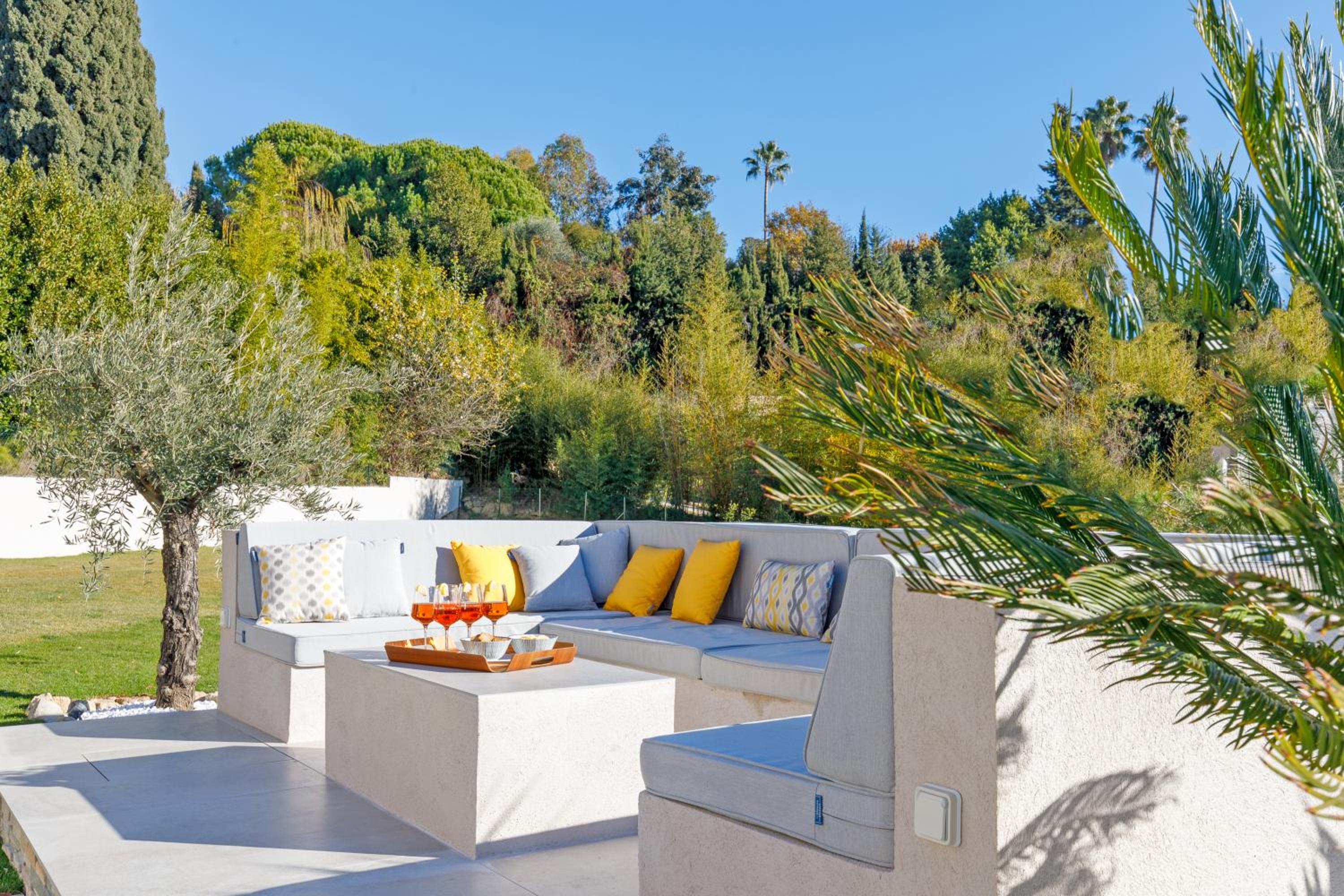 Villa SOHA Bed & Breakfast