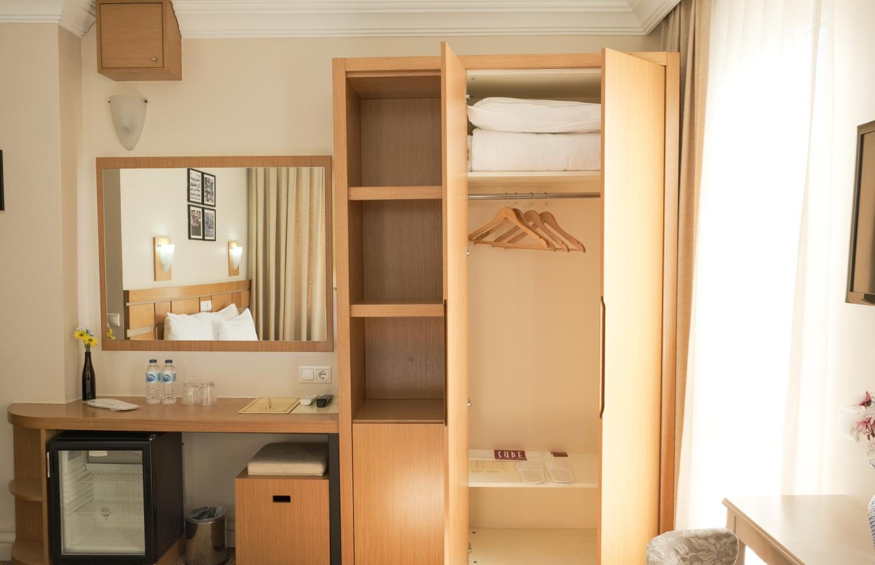 Sude Konak - Image 82