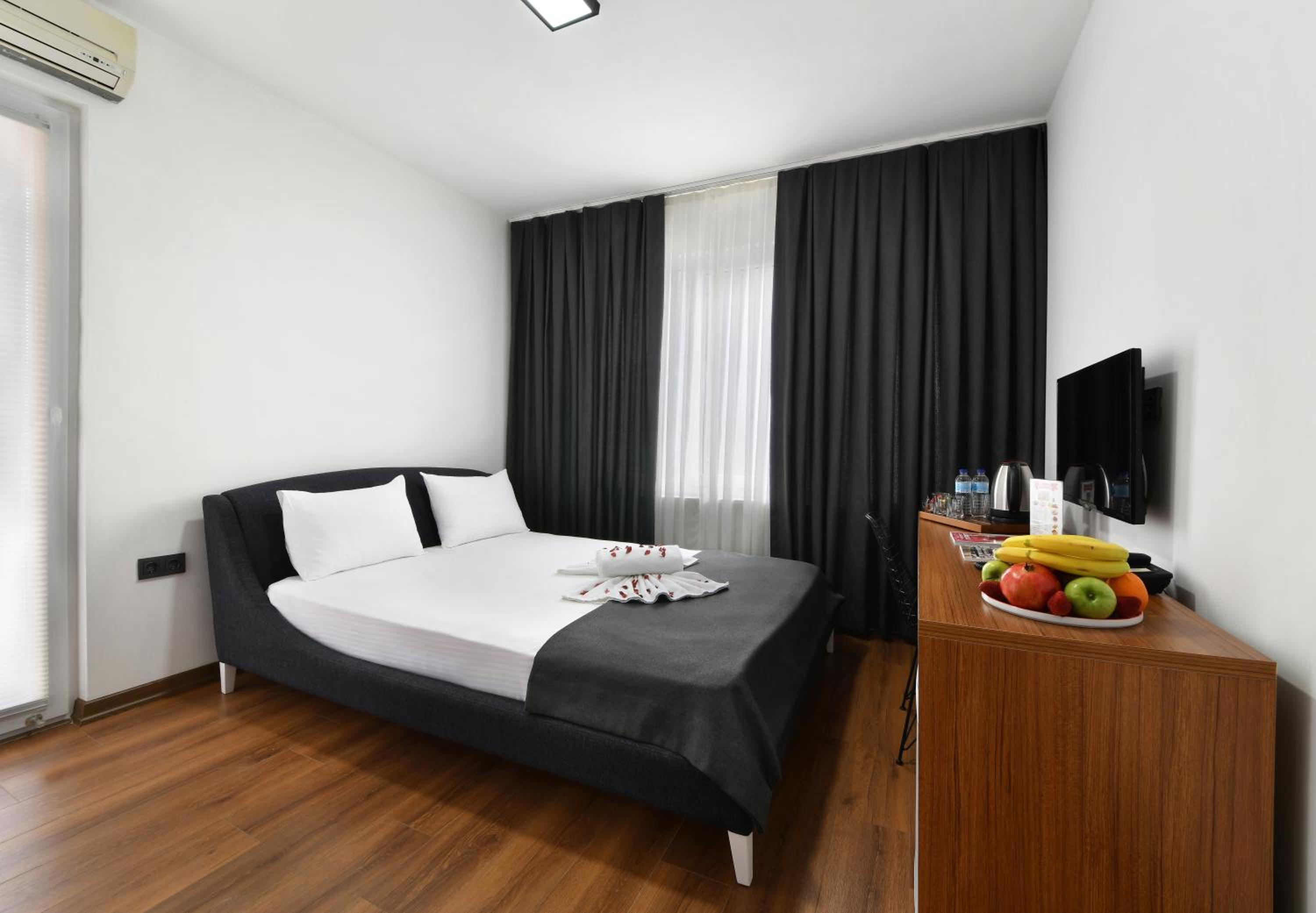 Nish Suites Atasehir - Image 34
