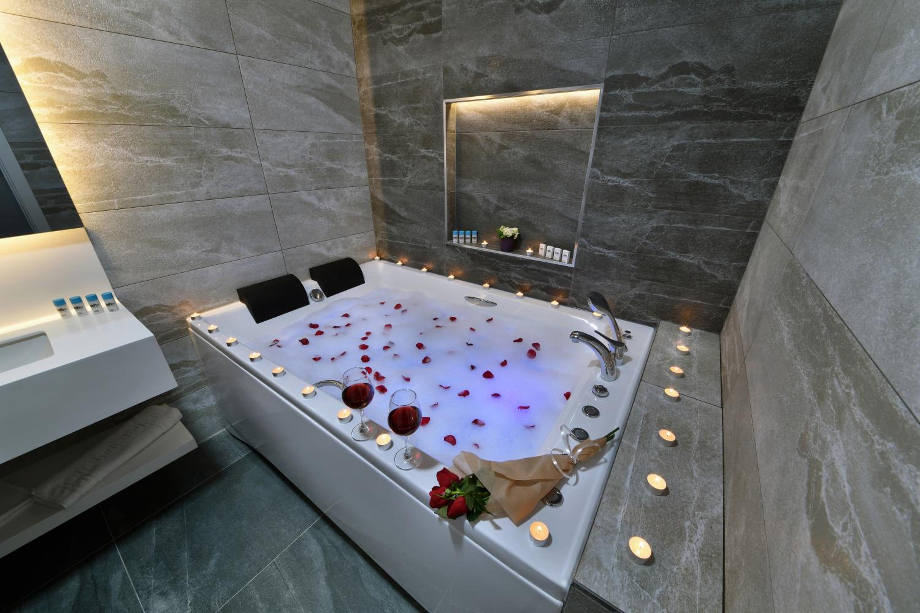 Nish Suites Atasehir - Image 90