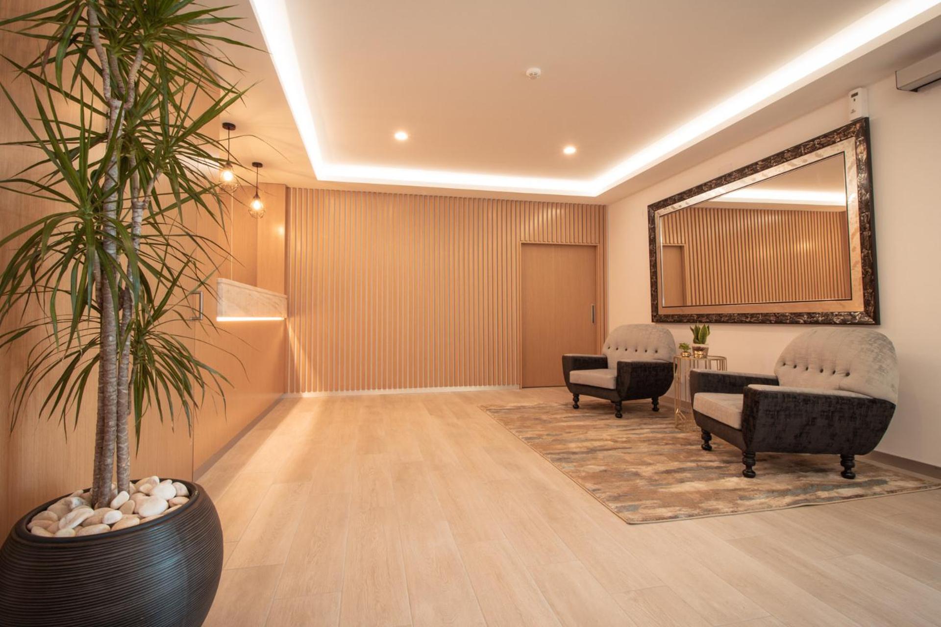 Hotel Salmanha Residence - Image 1