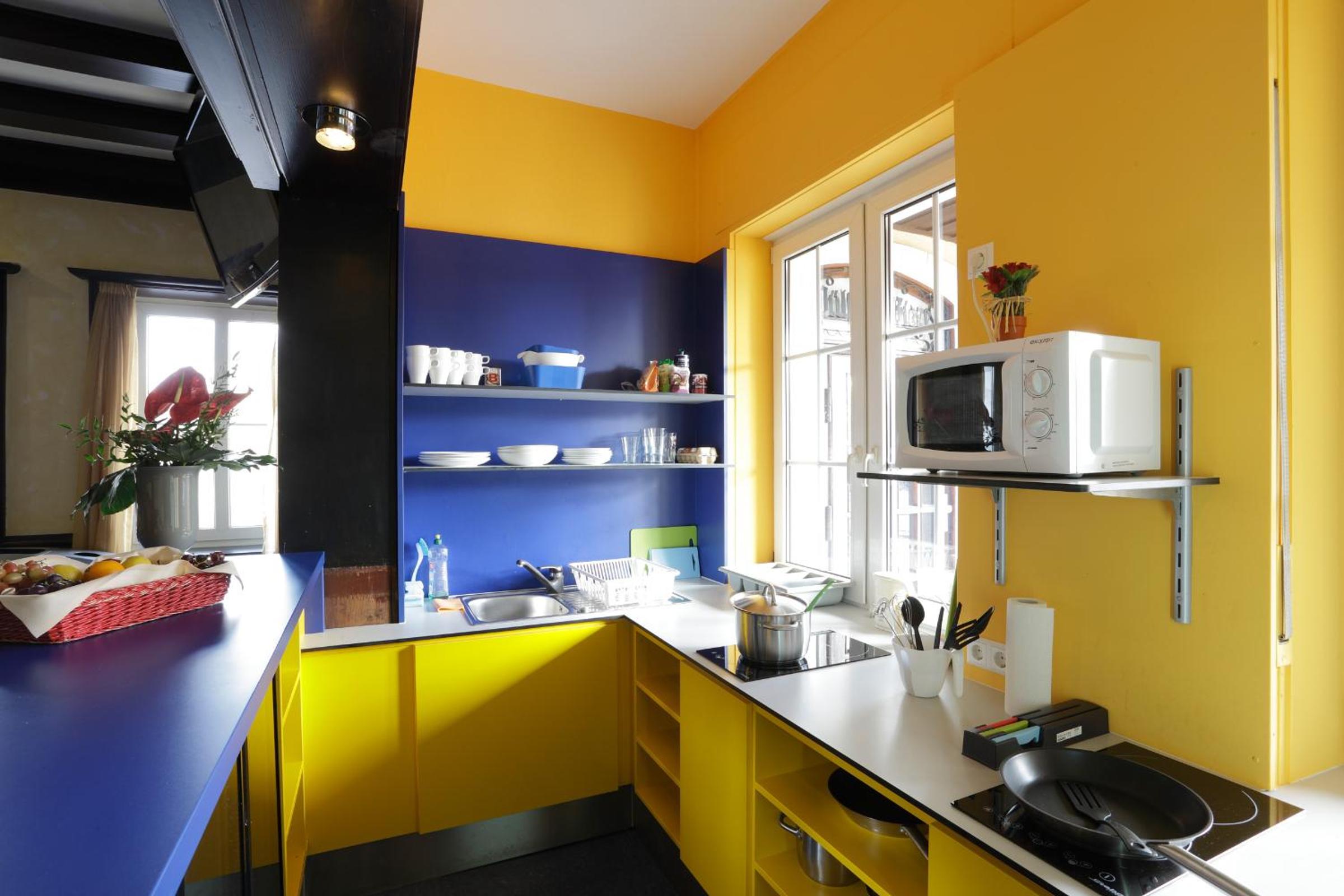 Hannover Vacations - Bed'nBudget Expo-Hostel Rooms - Property Image 50