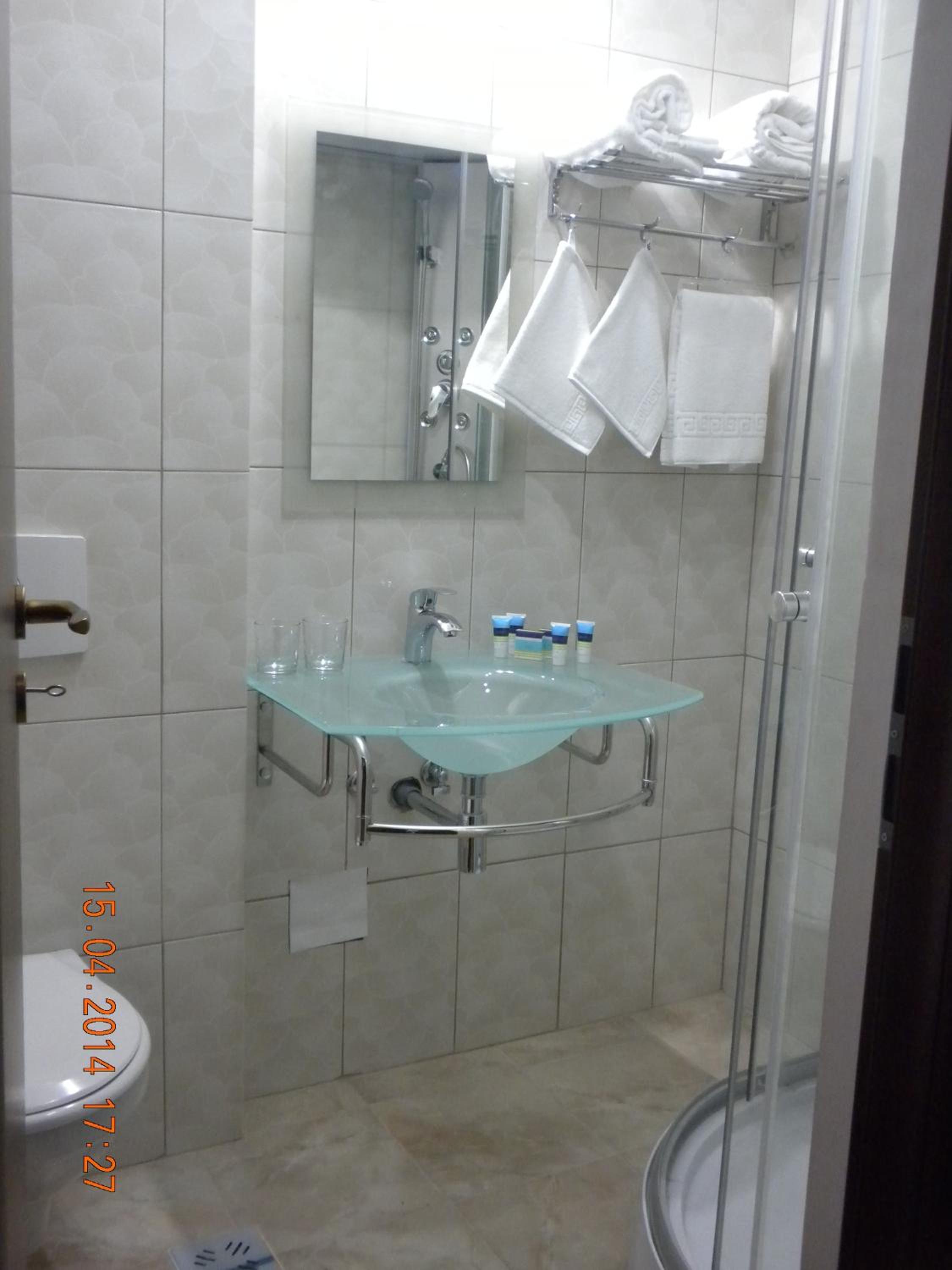 Photo 42