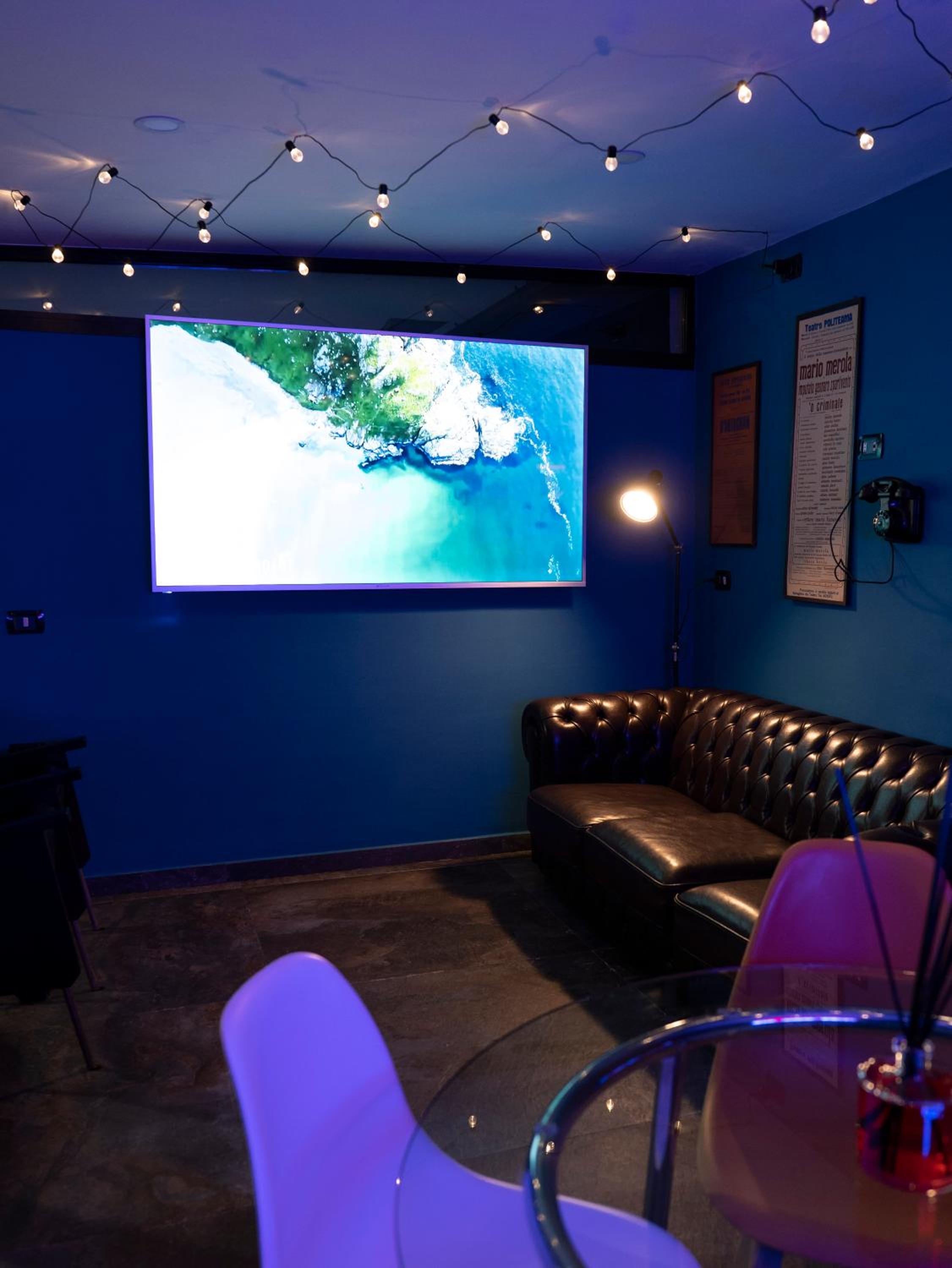 lounge