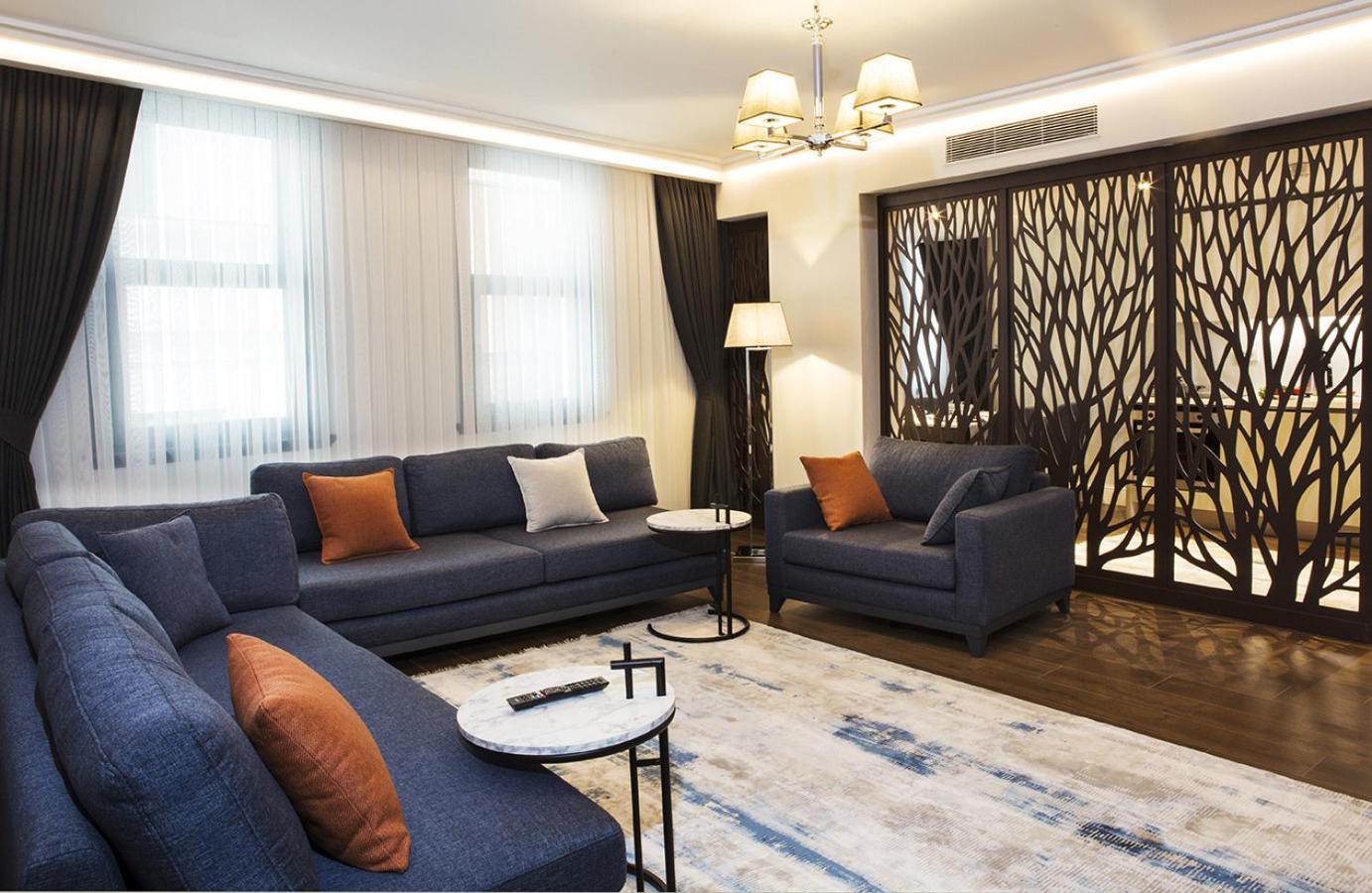 Garlon Residence - Image 102