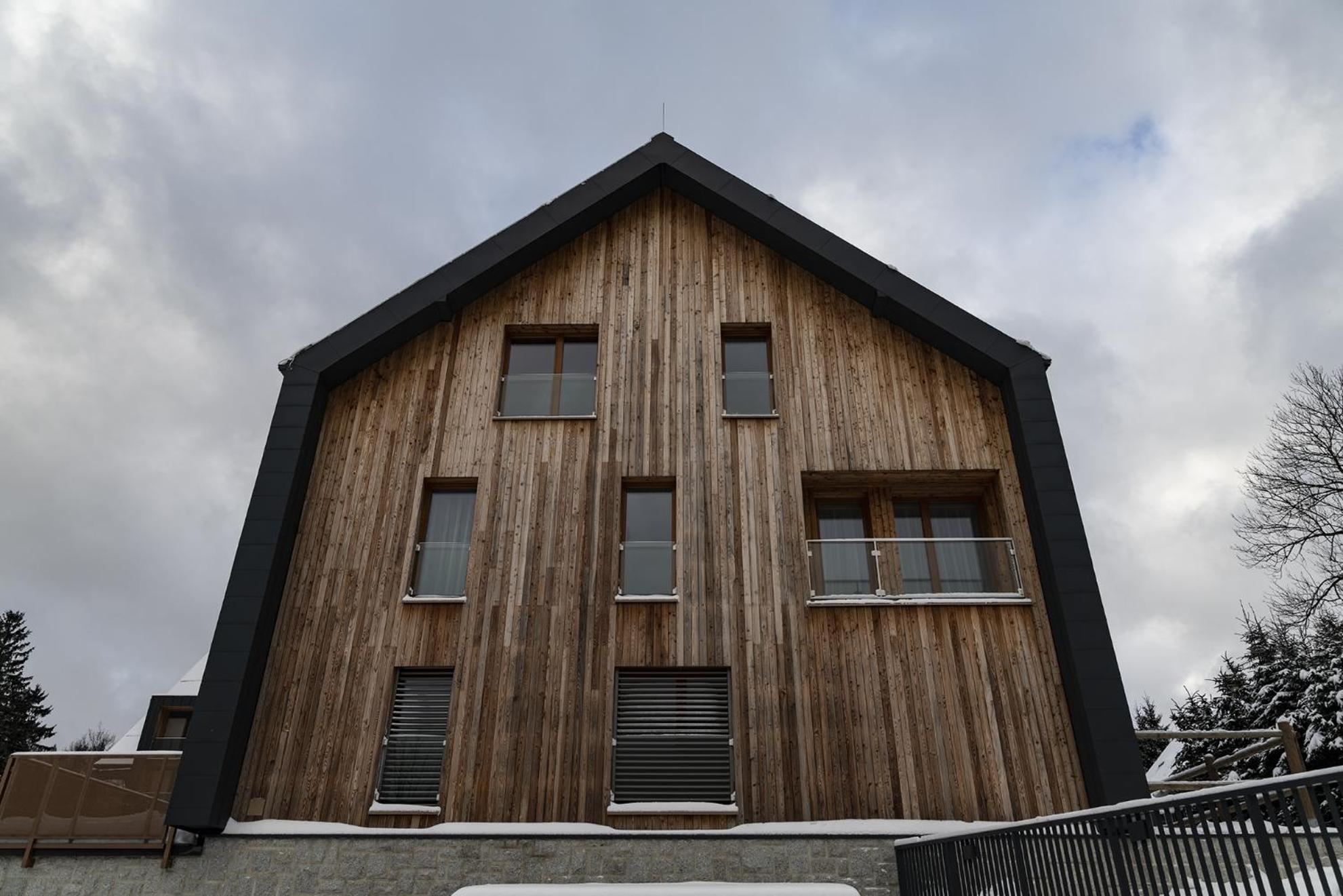 APARTMÁNY PADESÁTKA - Polední Kameny
