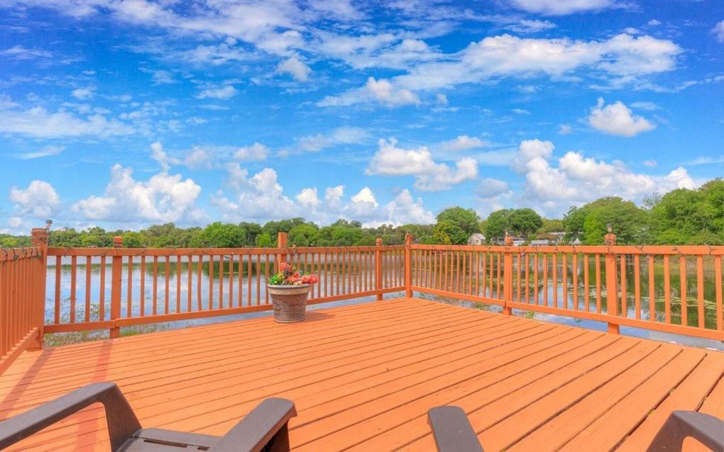 Cabin On The Lake view 3