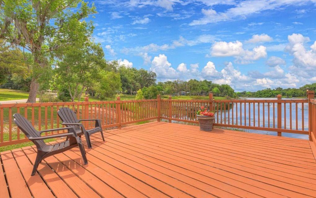 Cabin On The Lake view 5