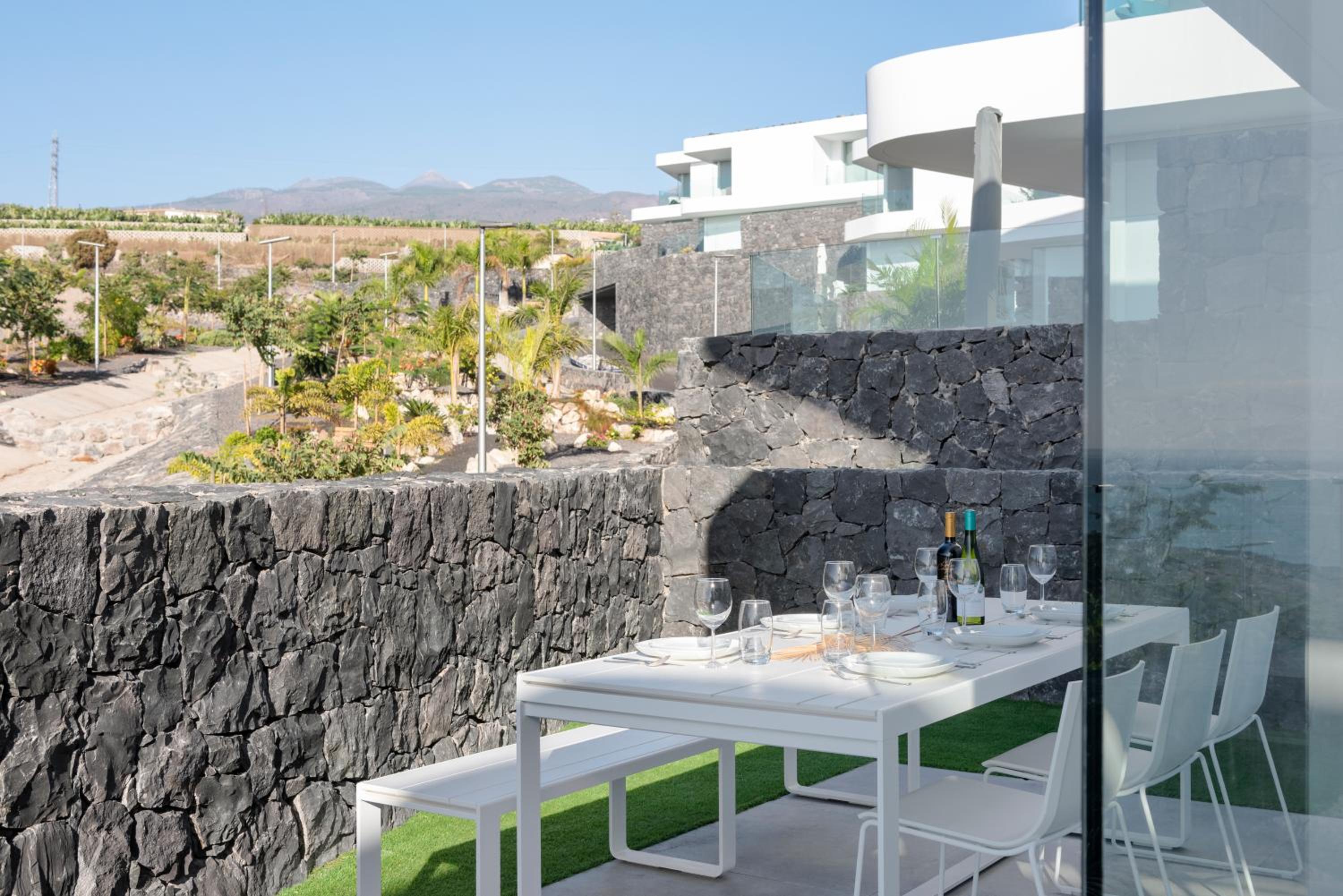 Villa Superior 1 - Casangular by Upper
