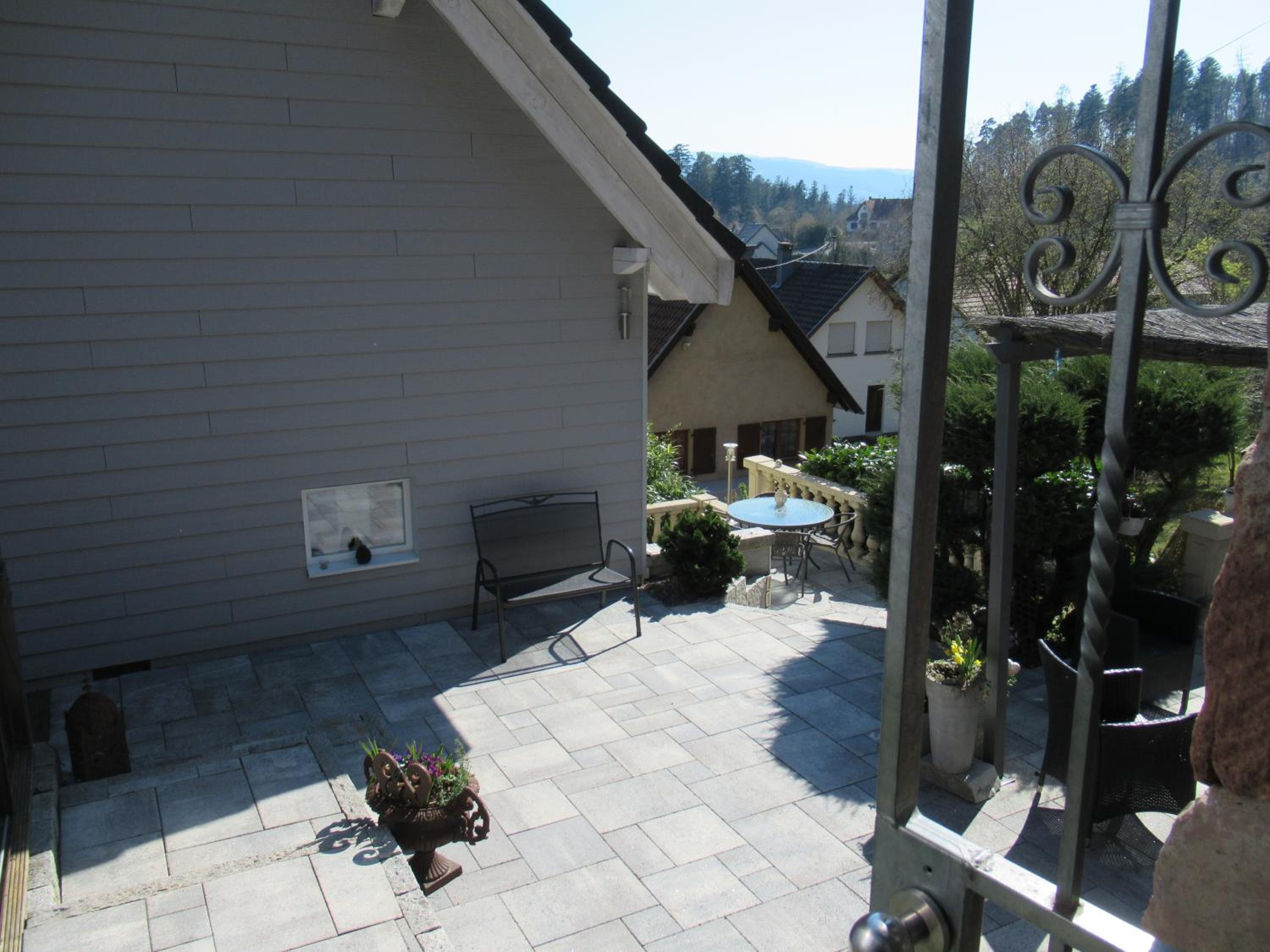 Photo 44