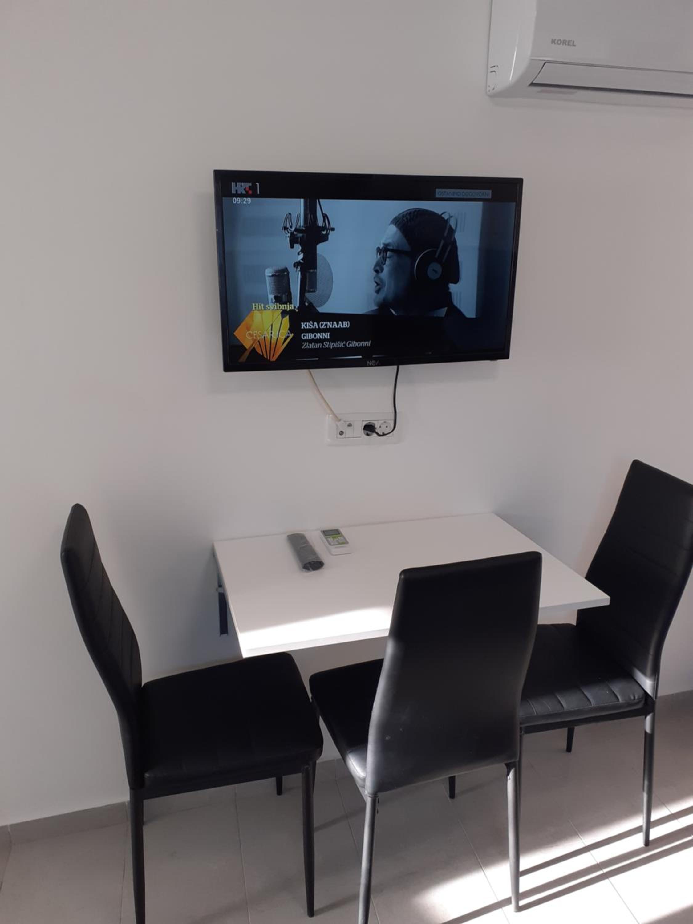 Studio apartman LORENA view 4