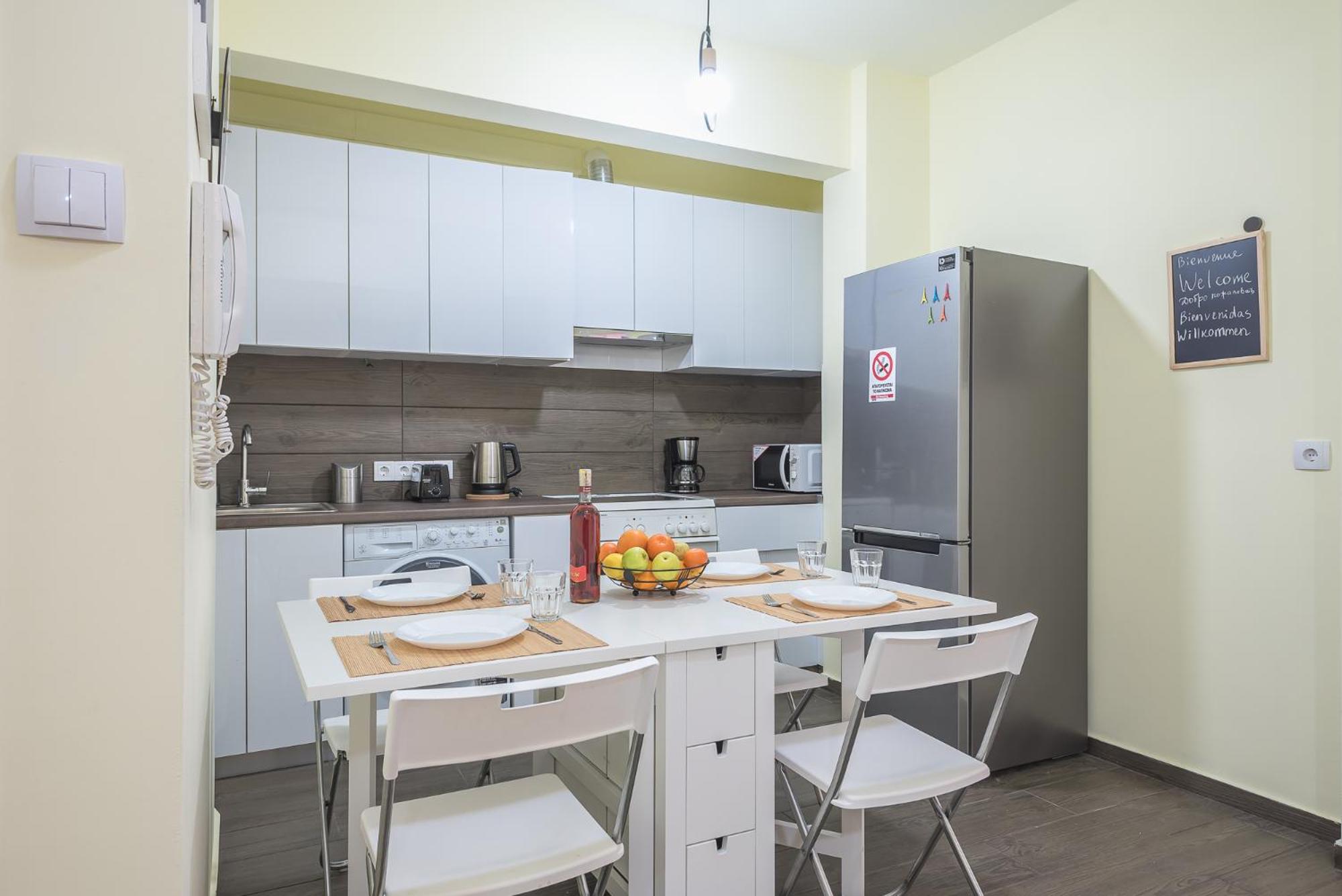 Superb Acropolis view 3bd apt in historical center