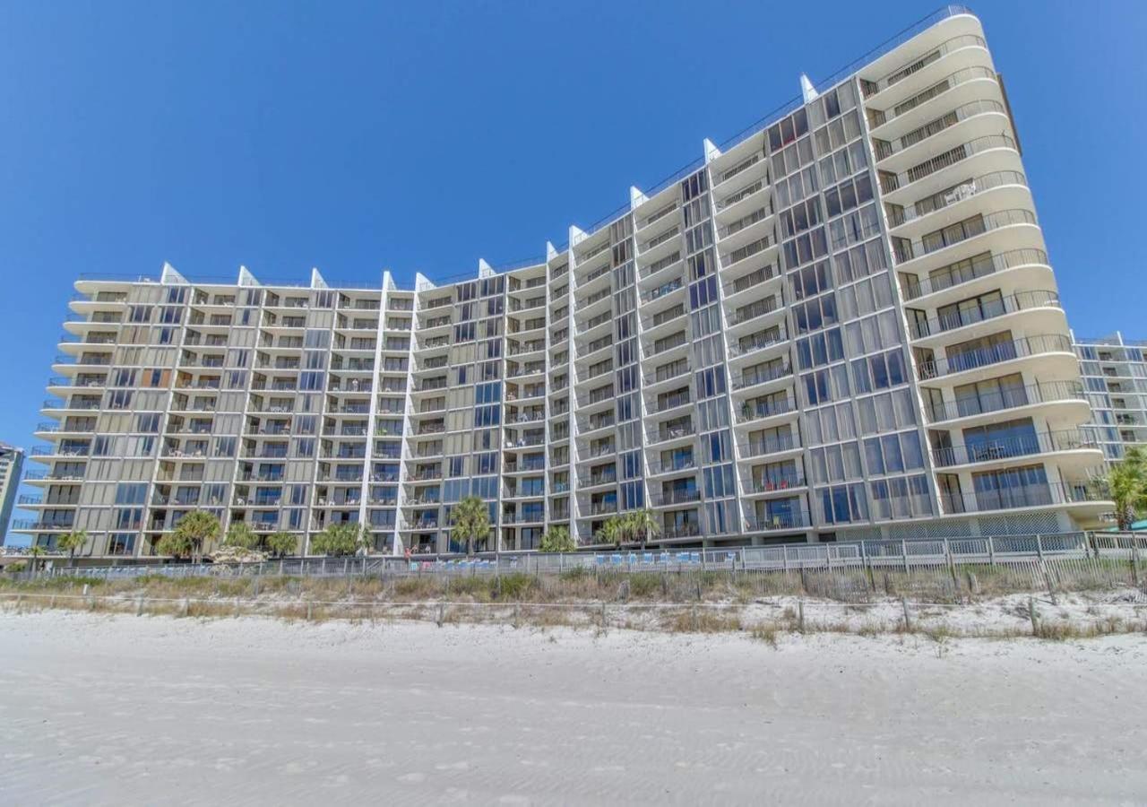 Edgewater Beach Resort by TS