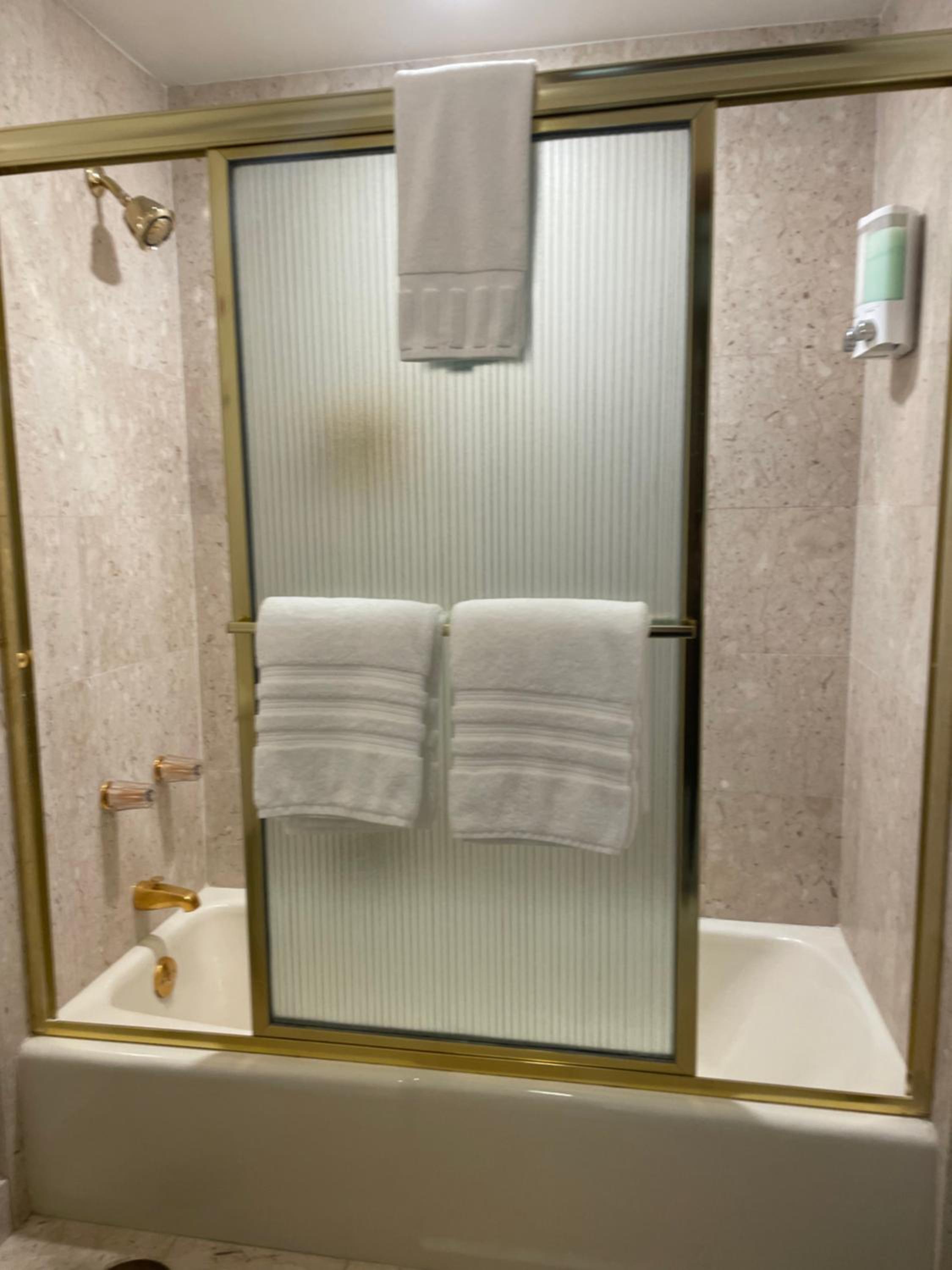 Bartlesville Vacations - Hotel Phillips - Property Image 11