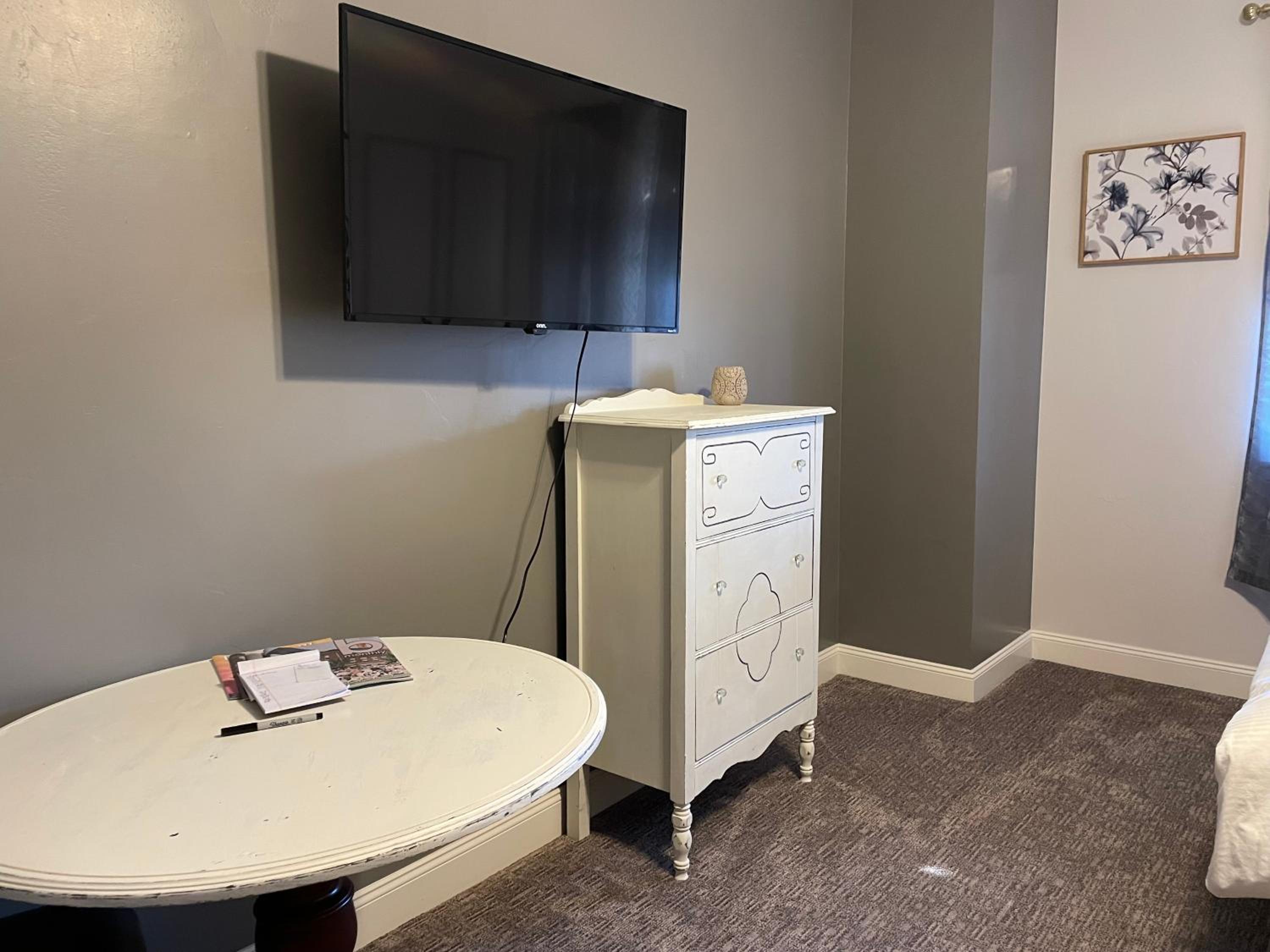 Bartlesville Vacations - Hotel Phillips - Property Image 7