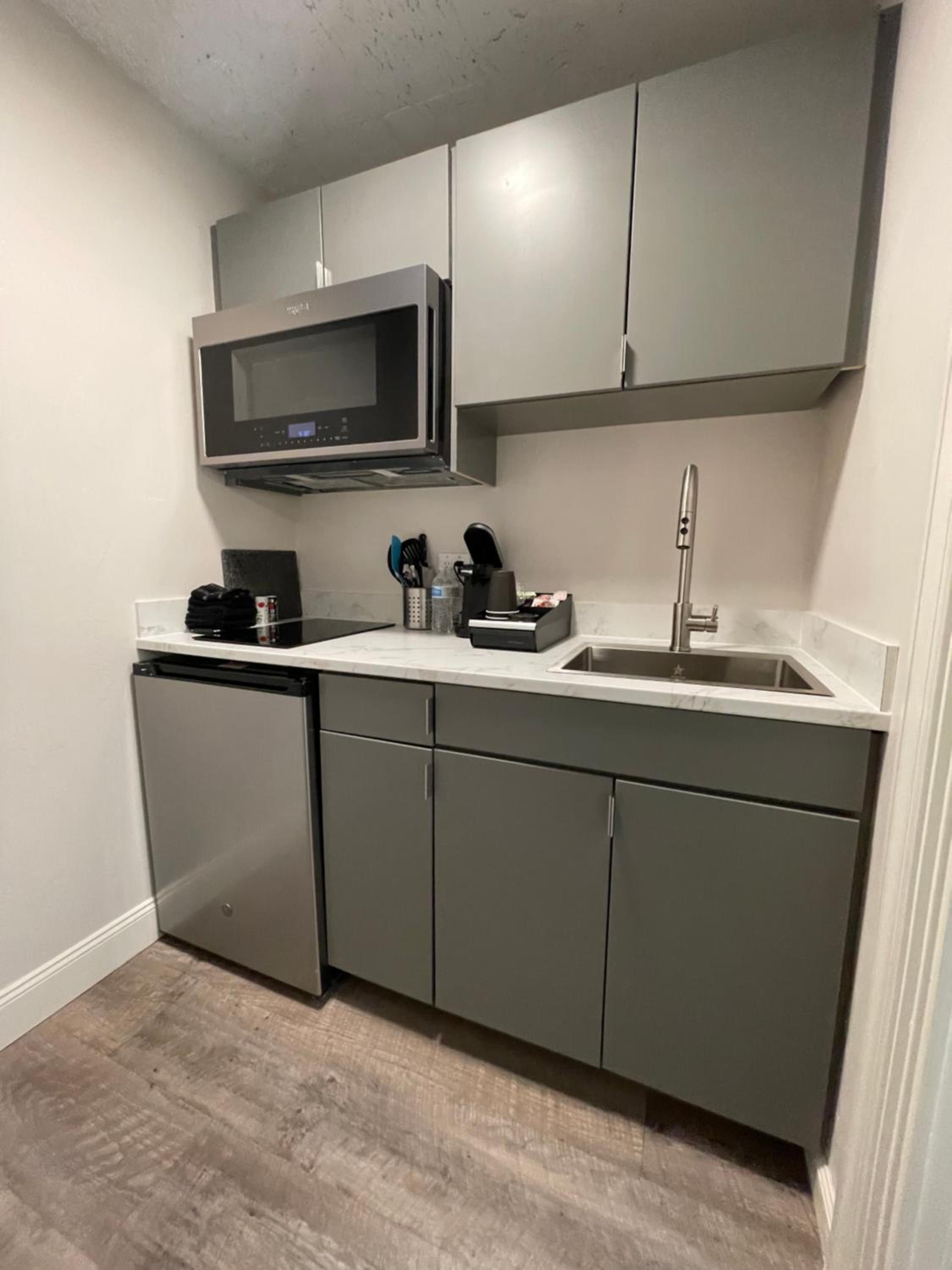 Bartlesville Vacations - Hotel Phillips - Property Image 6