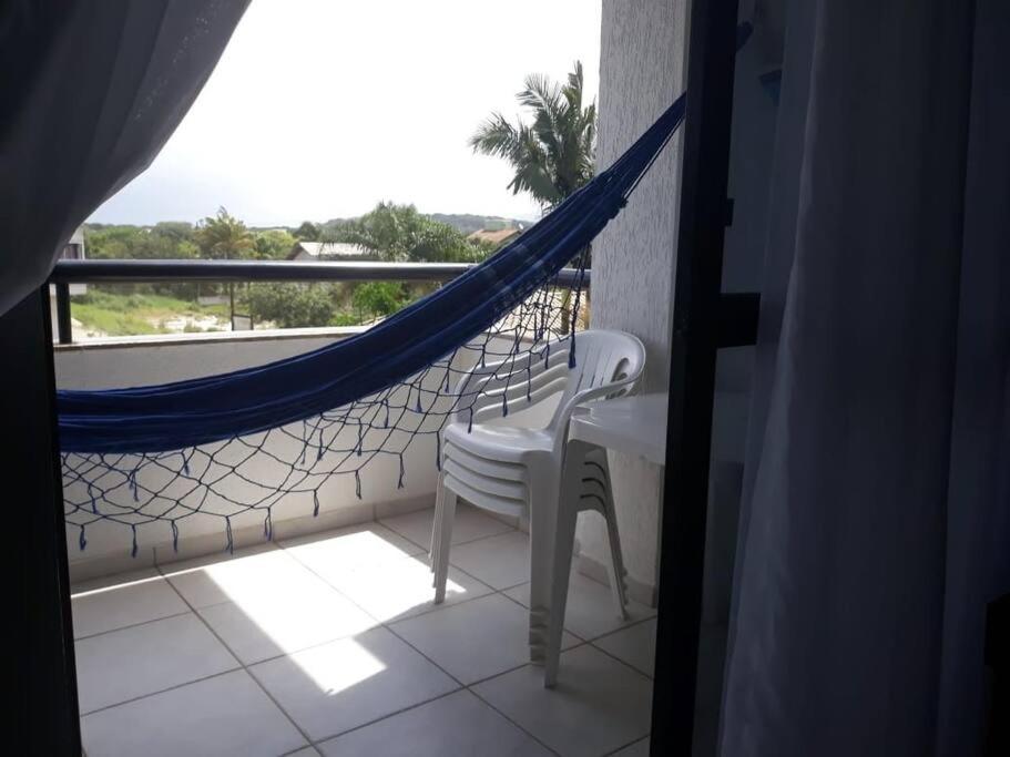 Lindo apartamento na praia de Mariscal Pé na areia