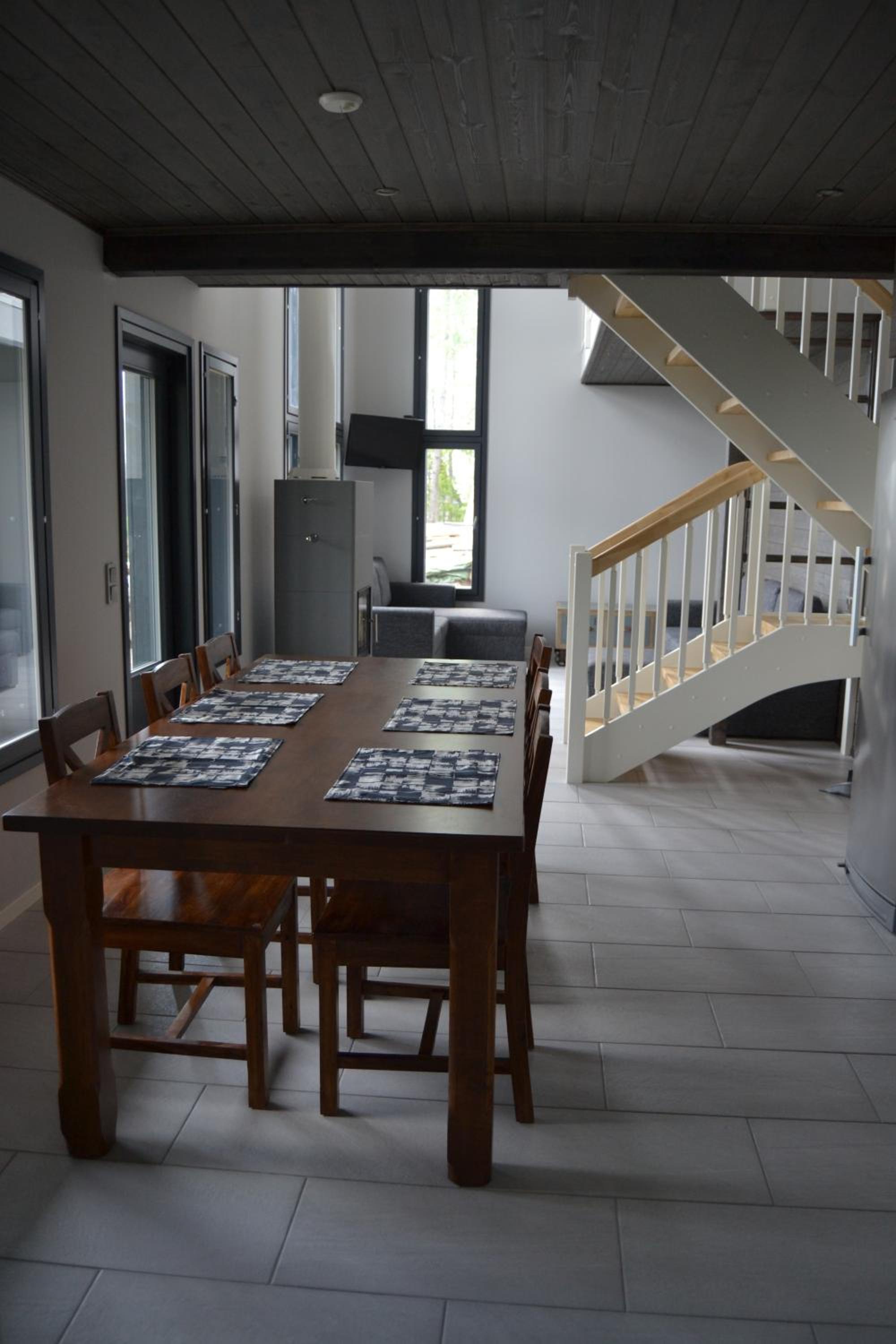Riihilintu Villa