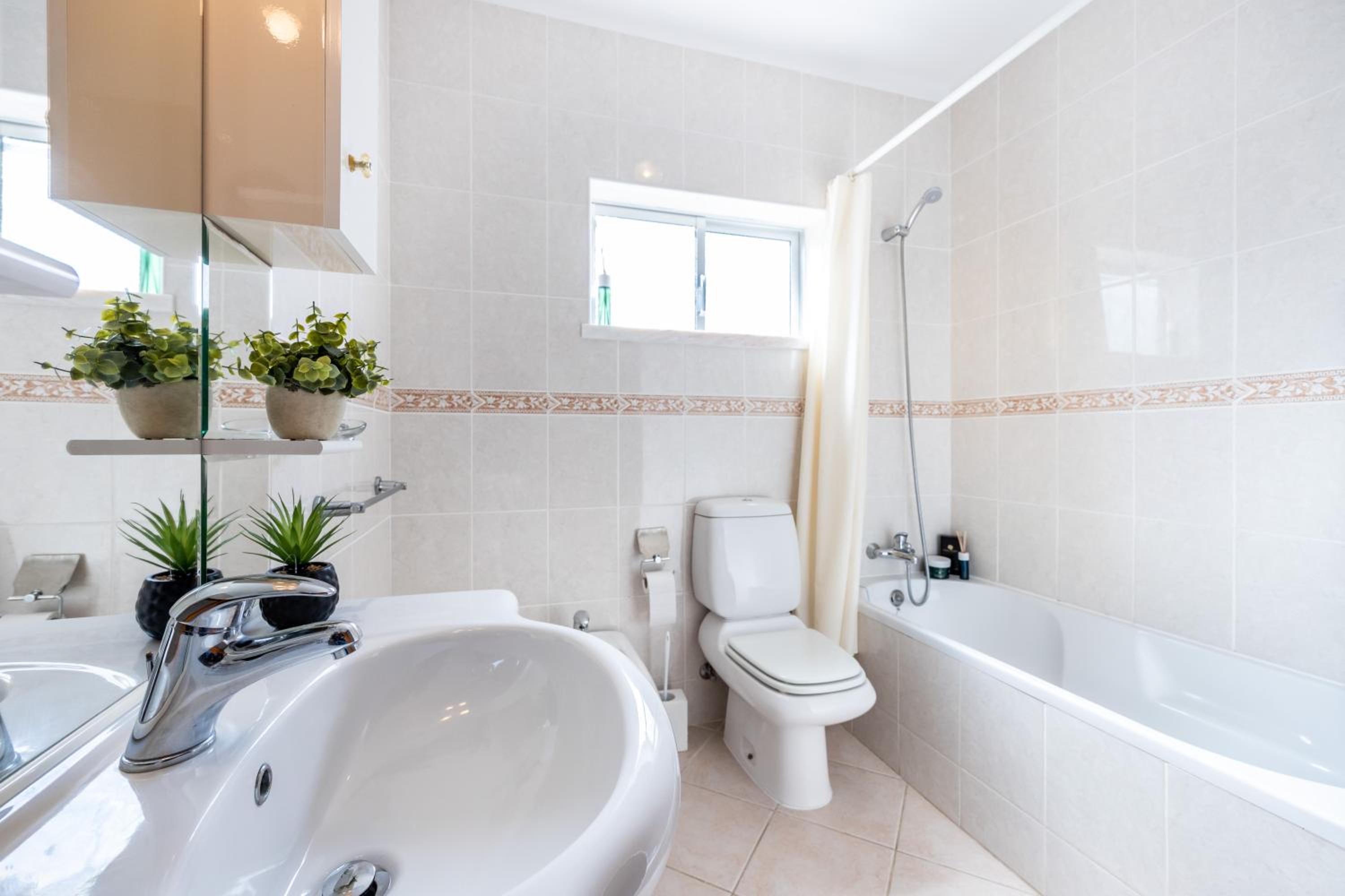 Albufeira Vacations - Villa dos Netos - Property Image 33