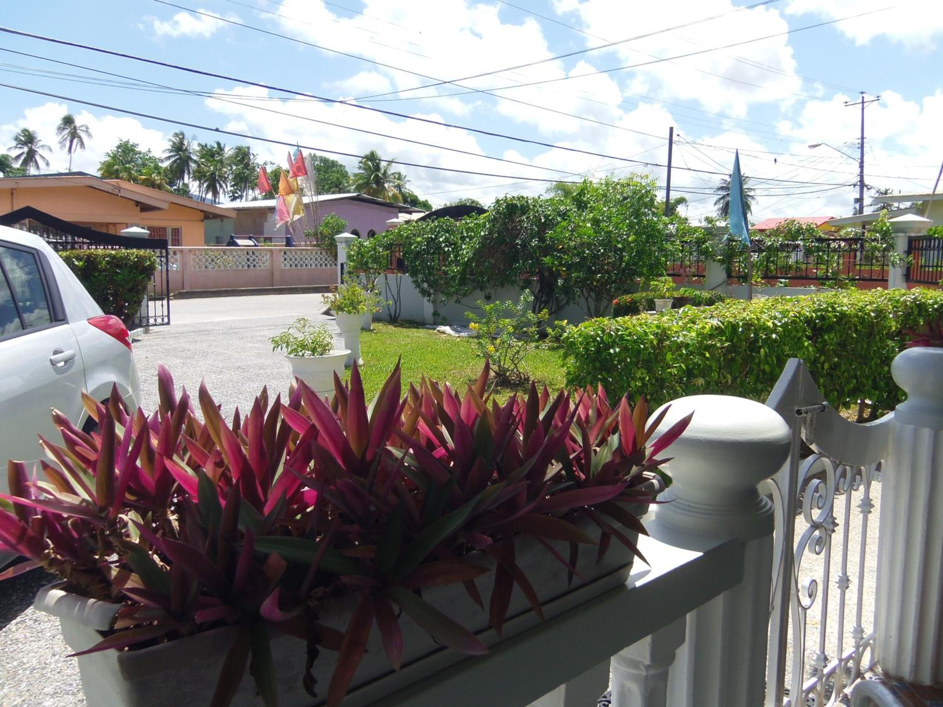 Airport Inn view 4