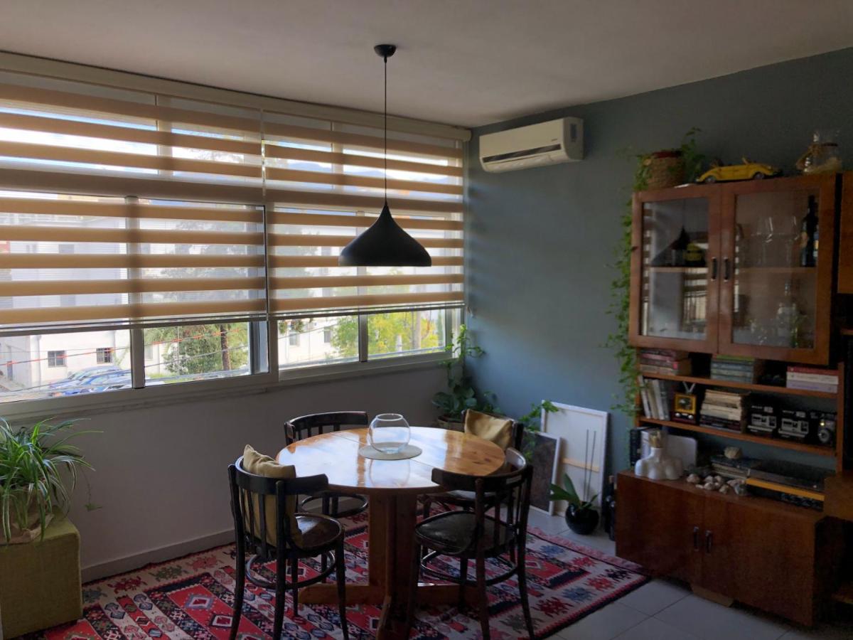 Midcentury modern 1 bedroom apartment in Tirana photo 5