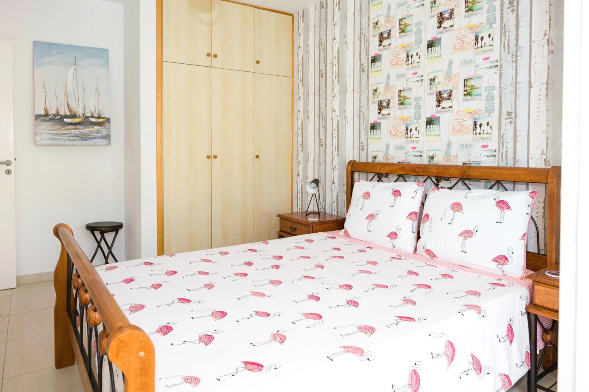 SOFIA APARTMENT 700m away from the beach