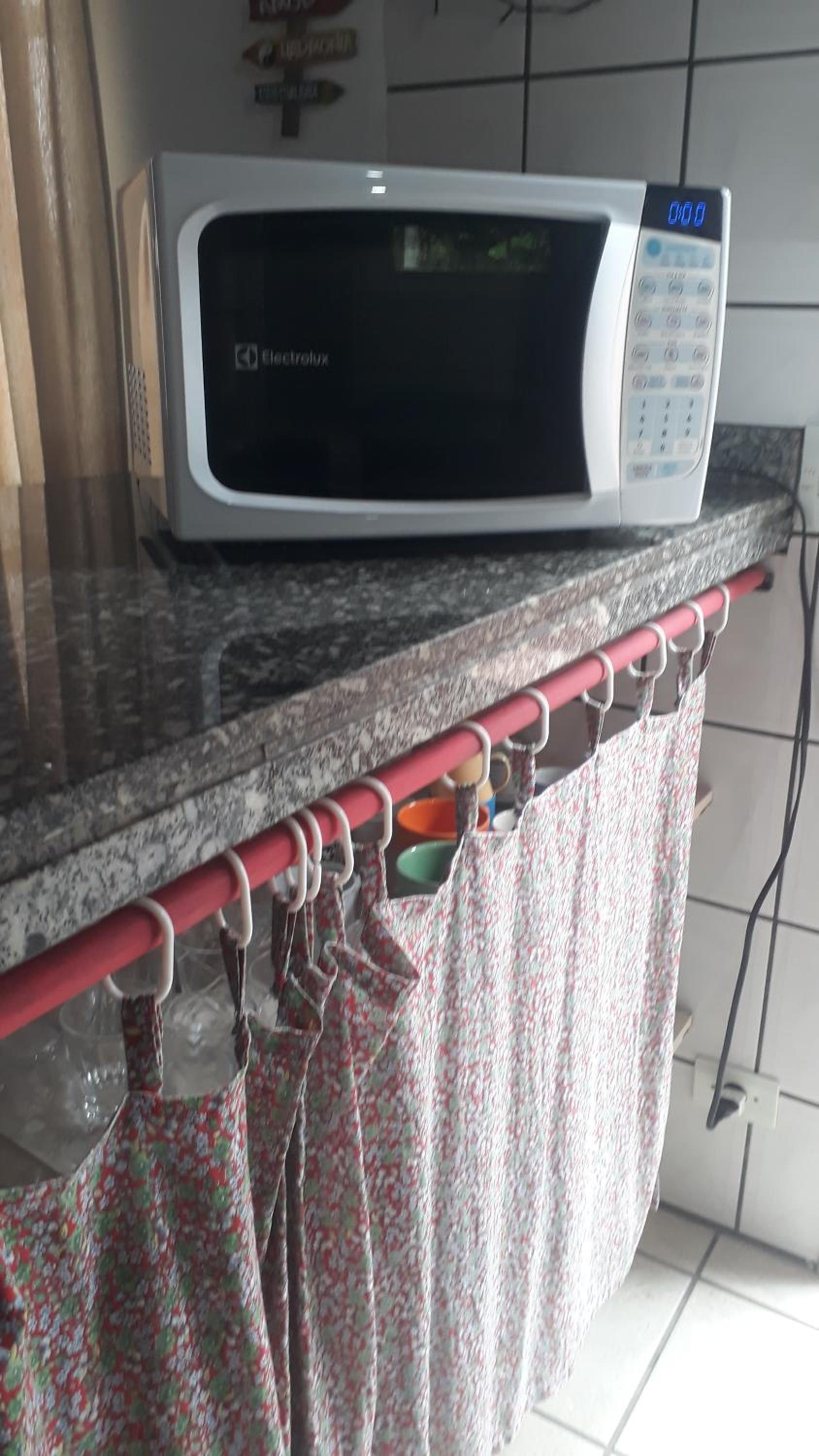 Aconchego 3 dorms, piscina, churrasq em Condomínio Fechado