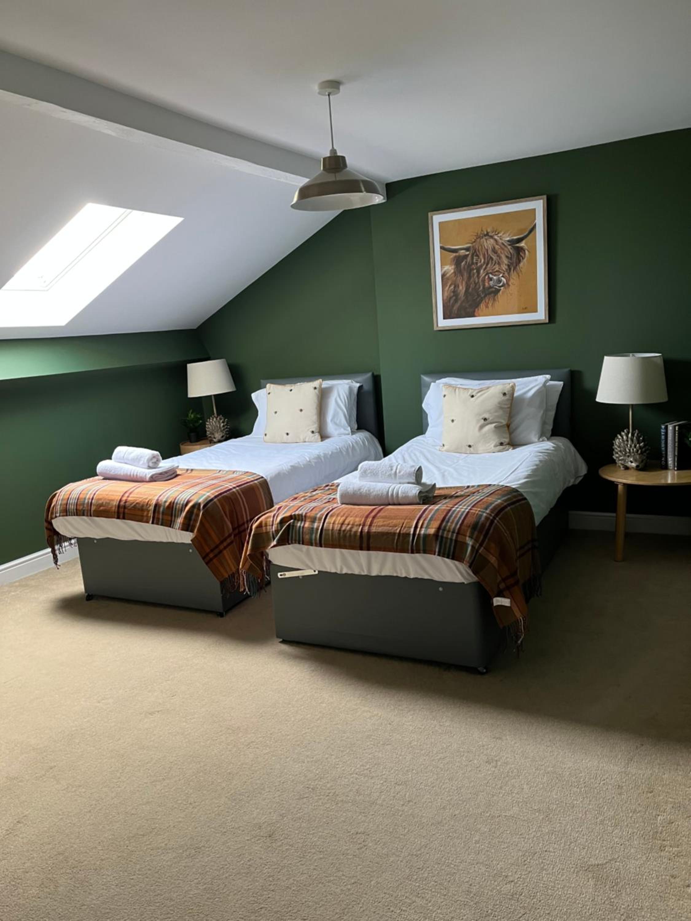 The Wing at Brook Hall nr York & Leeds - FREE hot tub view 5