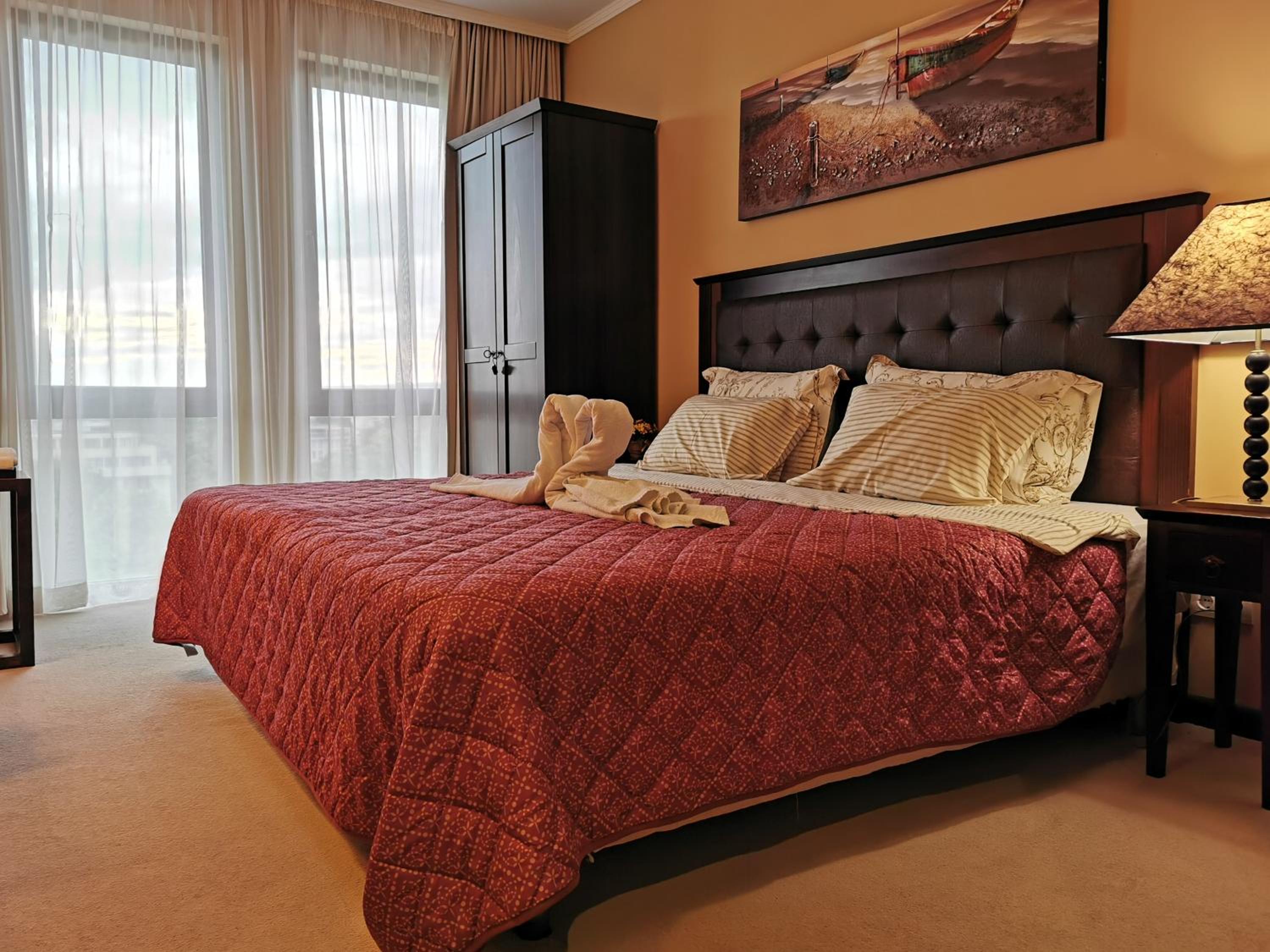 ROYAL BEACH HOTEL apartment