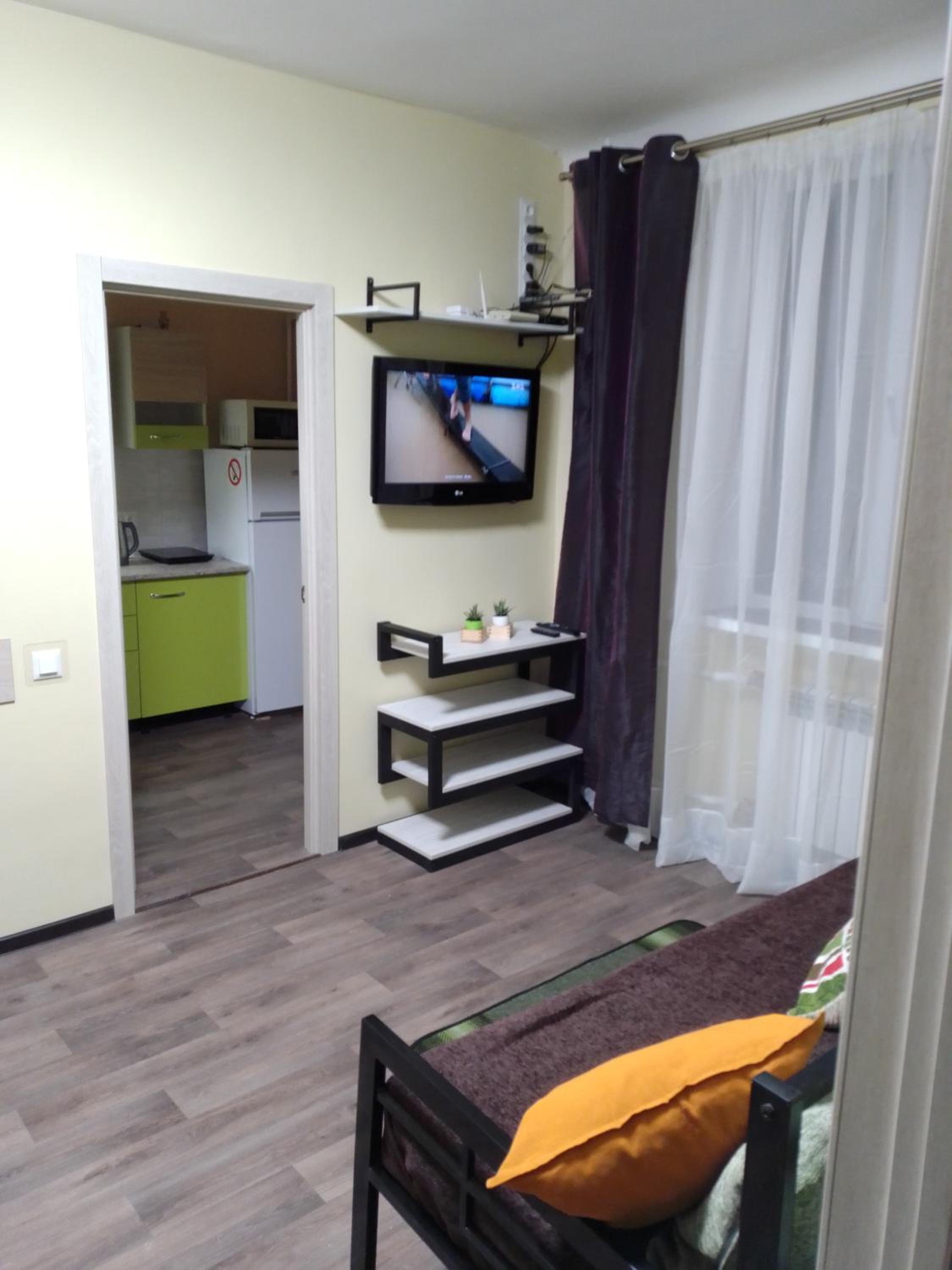 Photo 6