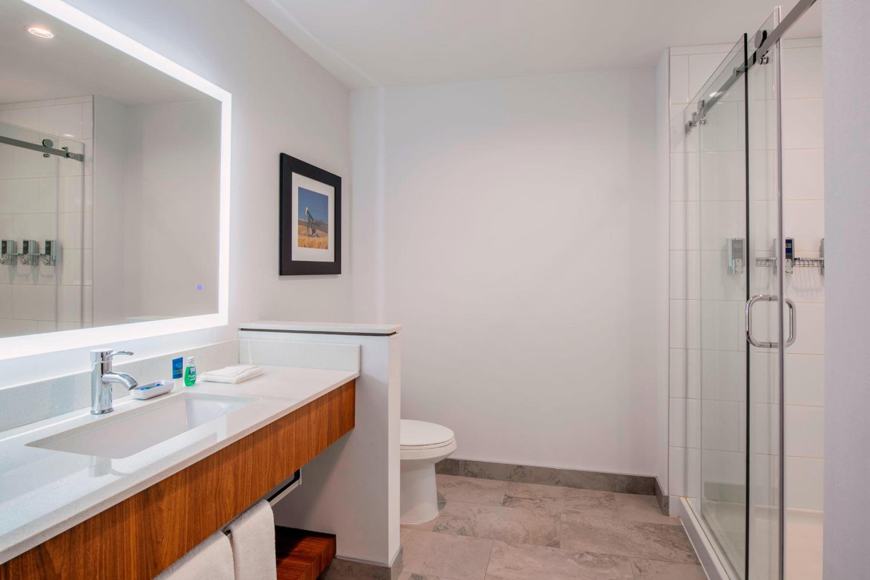 Grande Prairie Vacations - Four Points by Sheraton Grande Prairie - Property Image 11