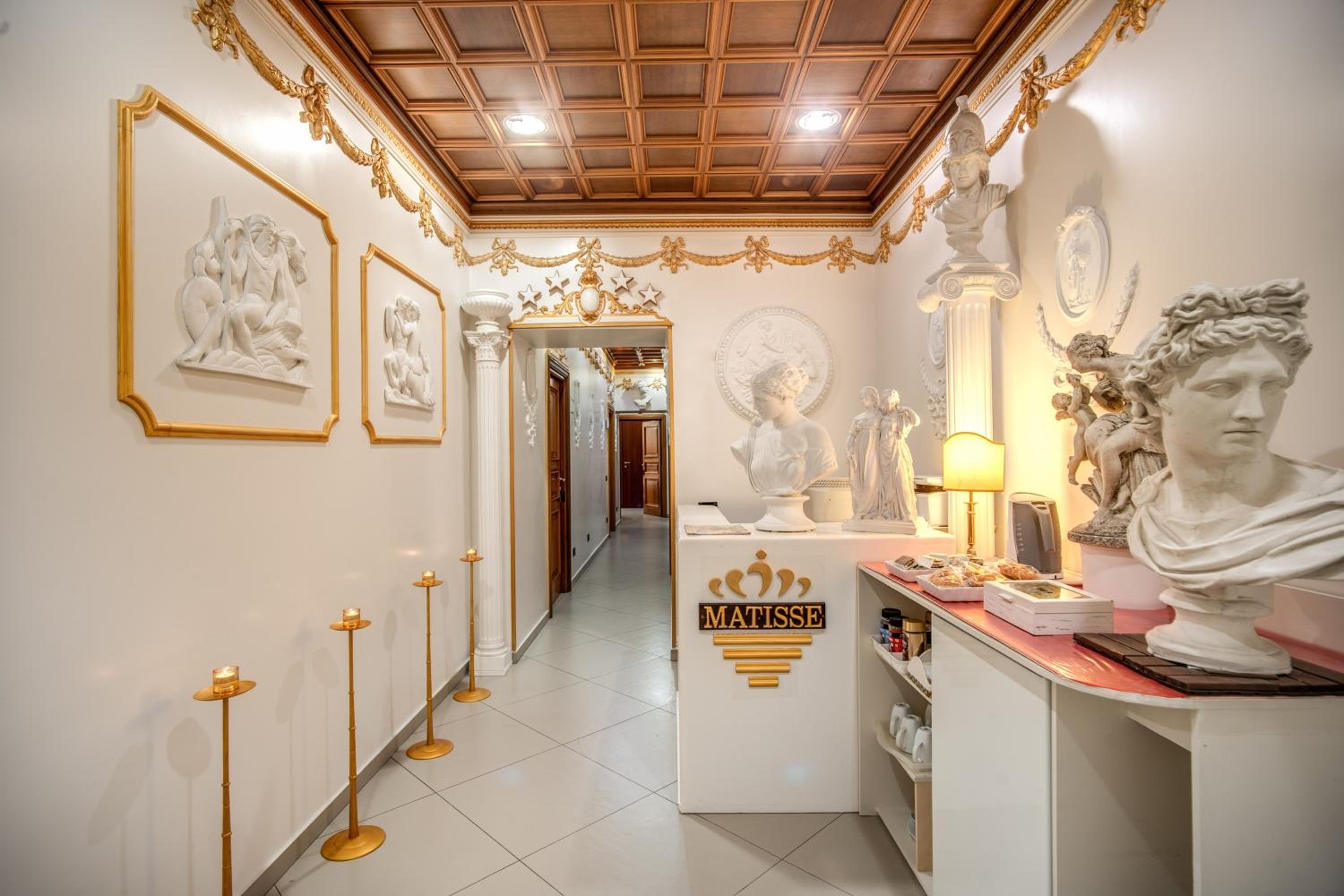 Matisse Royal
