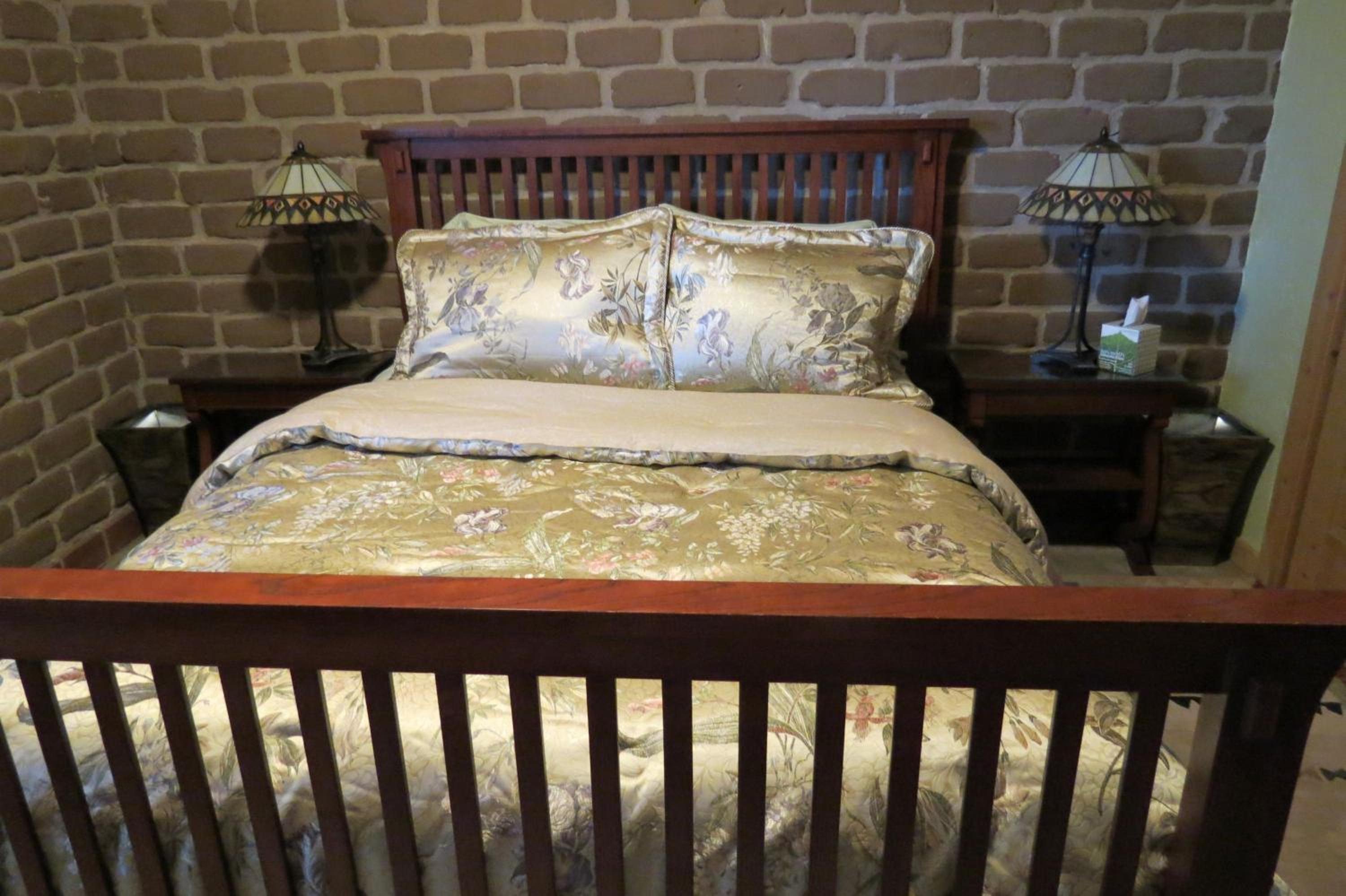 Farmington Vacations - Silver River Adobe Inn Bed and Breakfast - Property Image 10