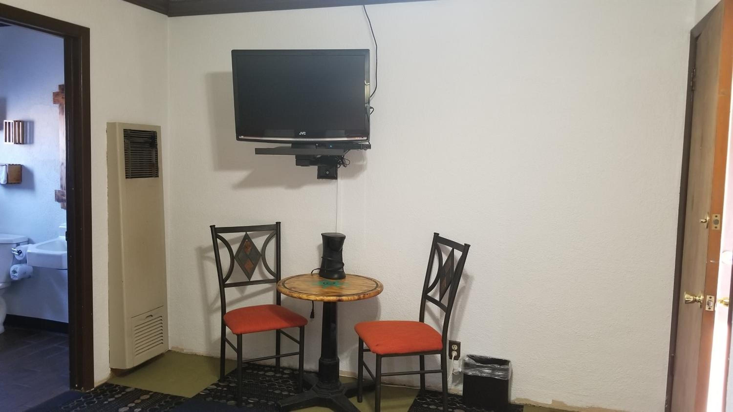 Adobe Sands Motel