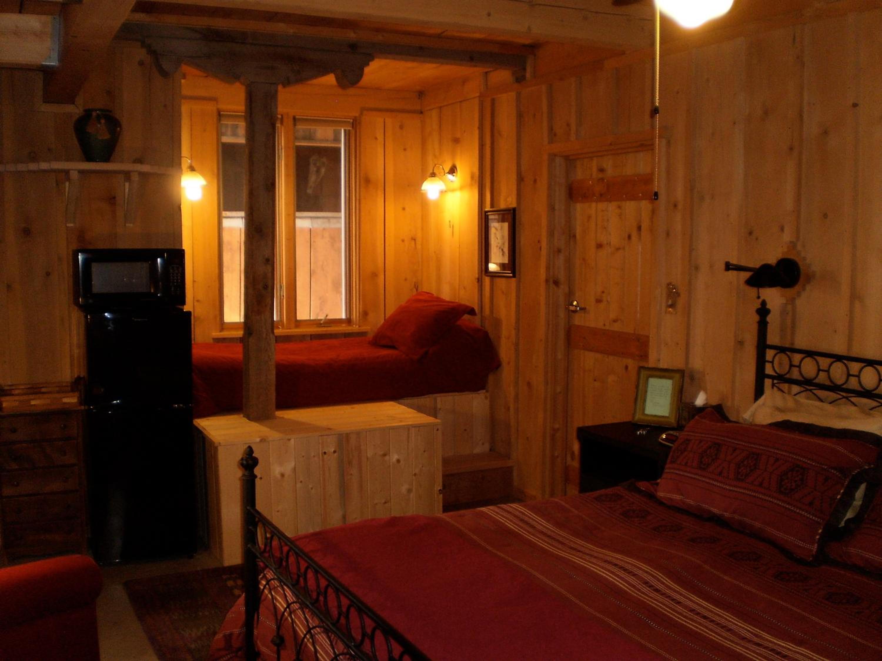 Farmington Vacations - Silver River Adobe Inn Bed and Breakfast - Property Image 4