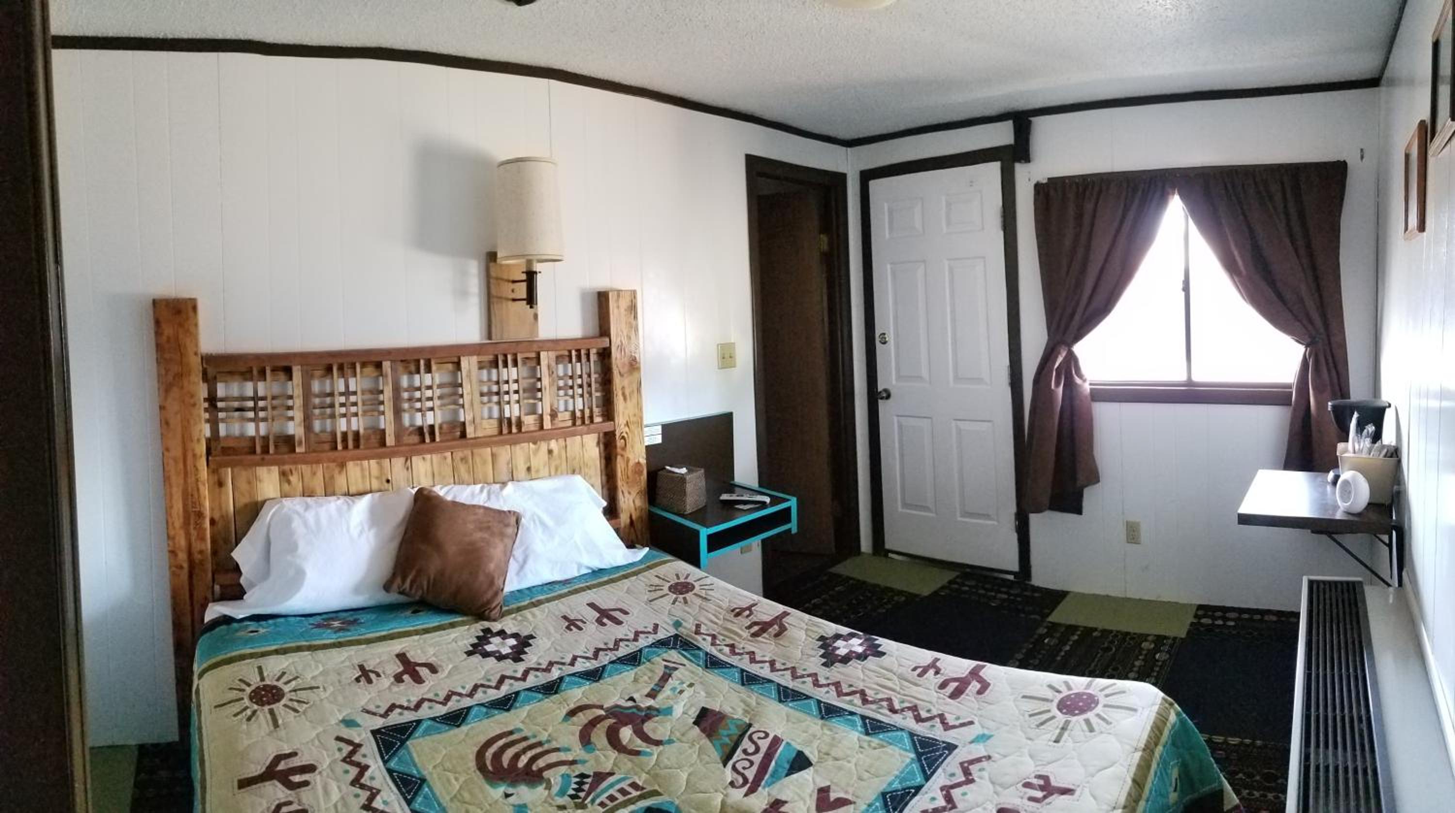 Adobe Sands Motel