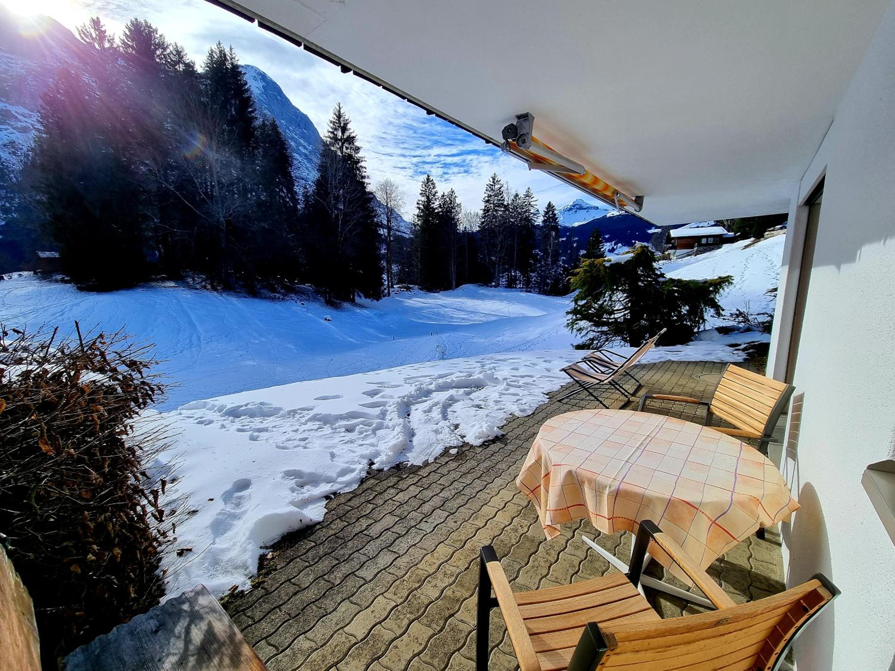 MOM - Alpine Boutique Apartments, Grindelwald gletscher, Eiger View Terrace Studio