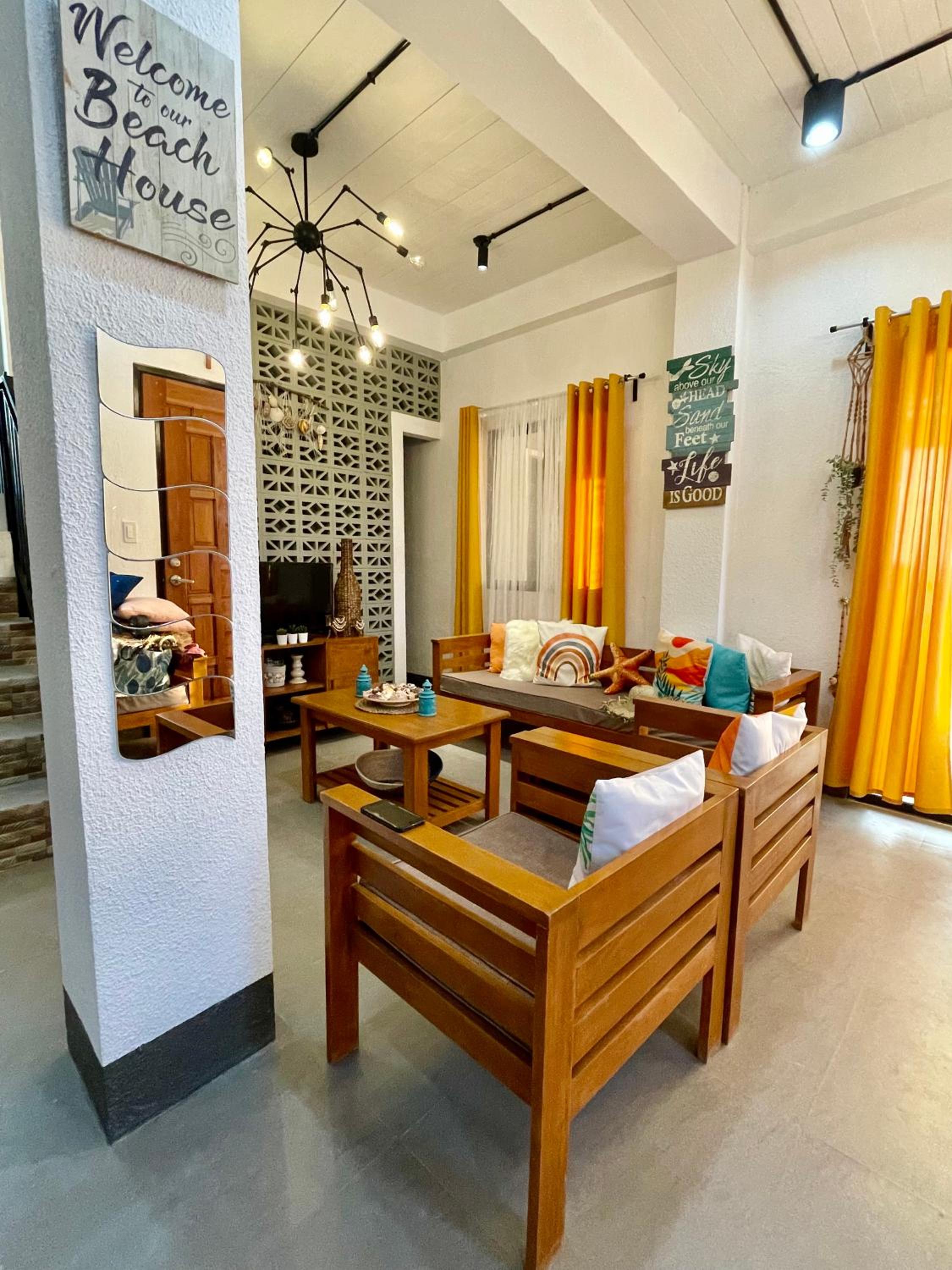 REEF HOUSE BACNOTAN beige sand beach front with Swimming pool, Bacnotan - 9