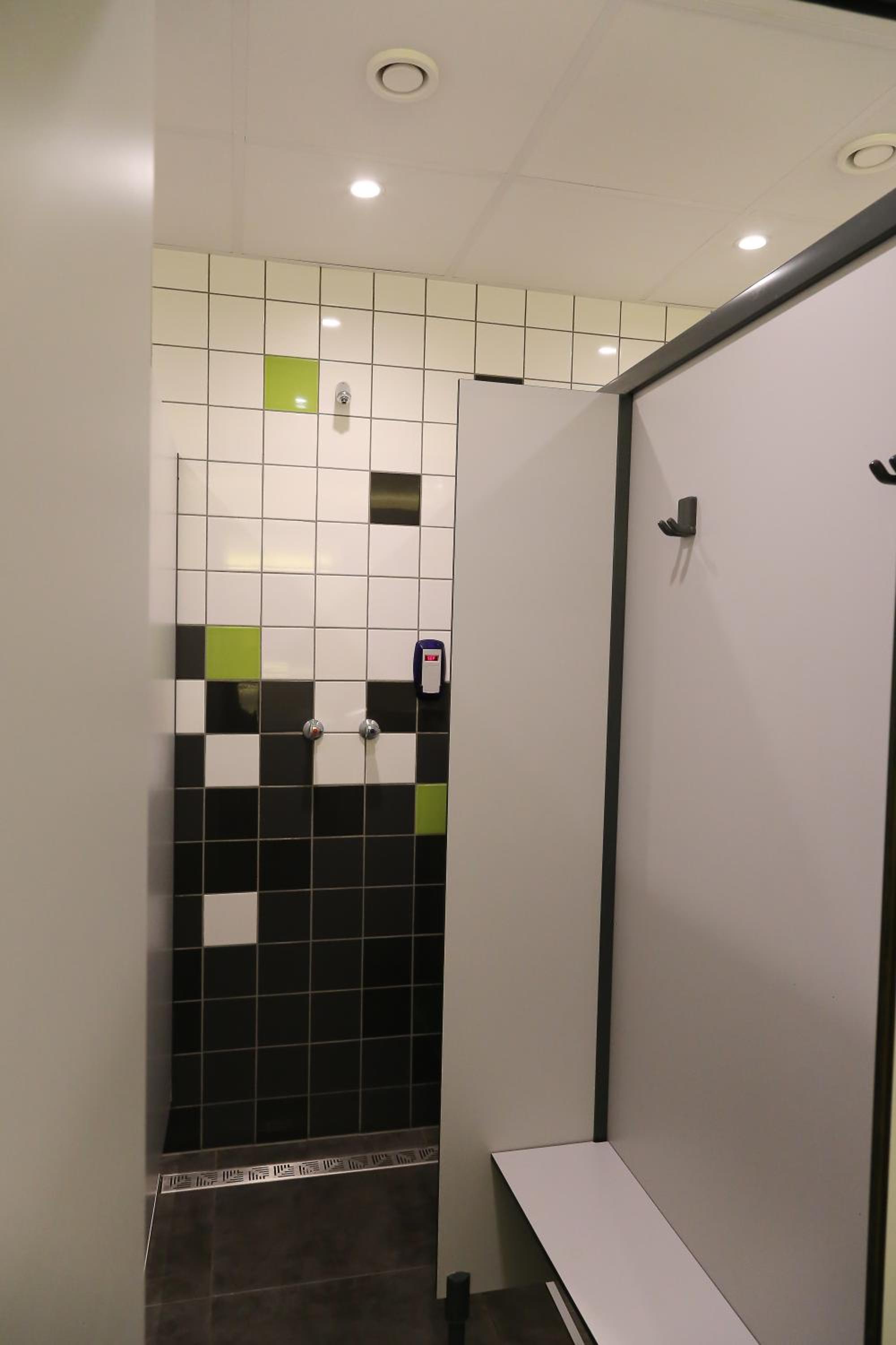 Photo 16