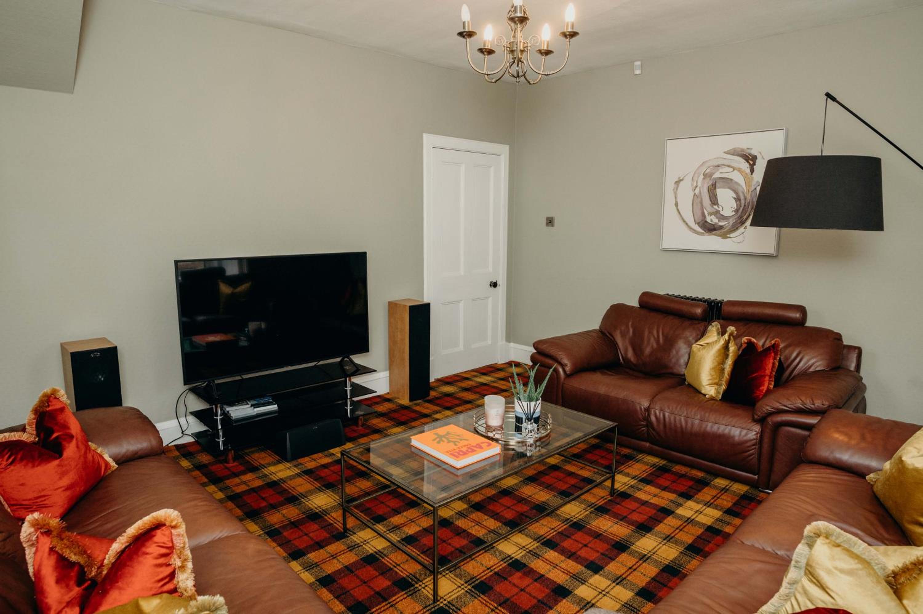 Large Holiday Home perfect for family gatherings view 5