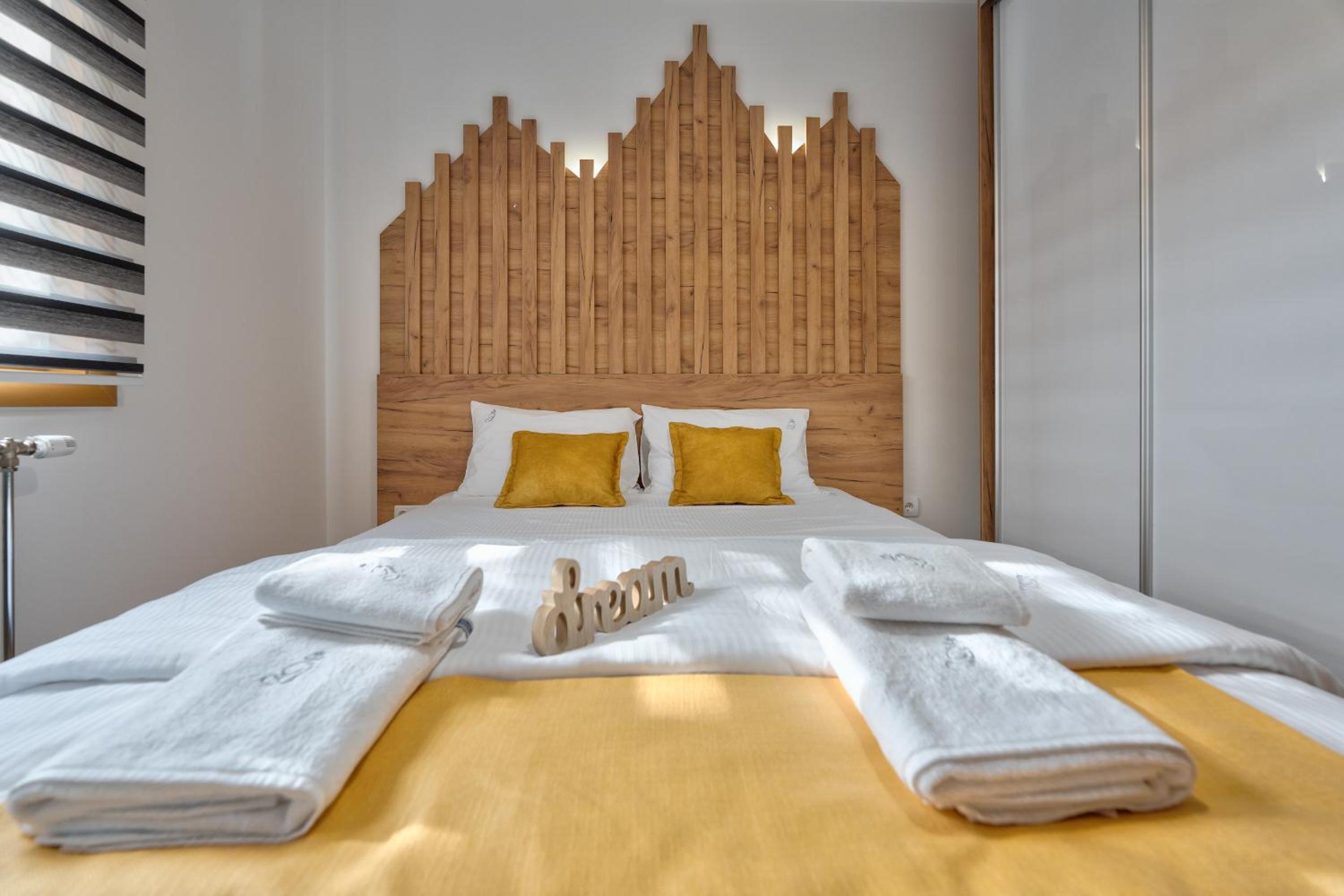 Apartman Lux Dijana view 4